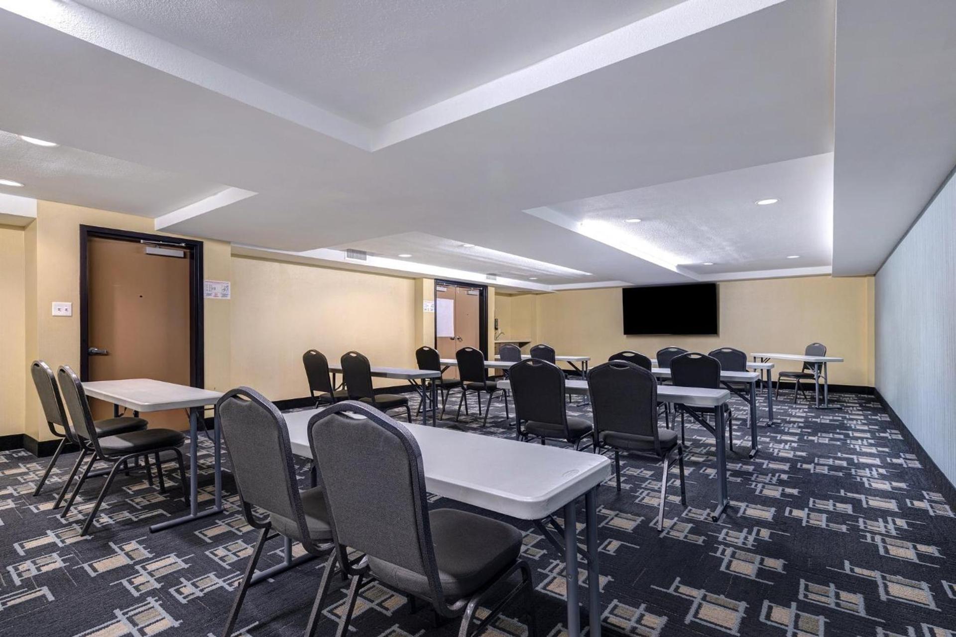 Holiday Inn Houston Downtown by IHG photo 40