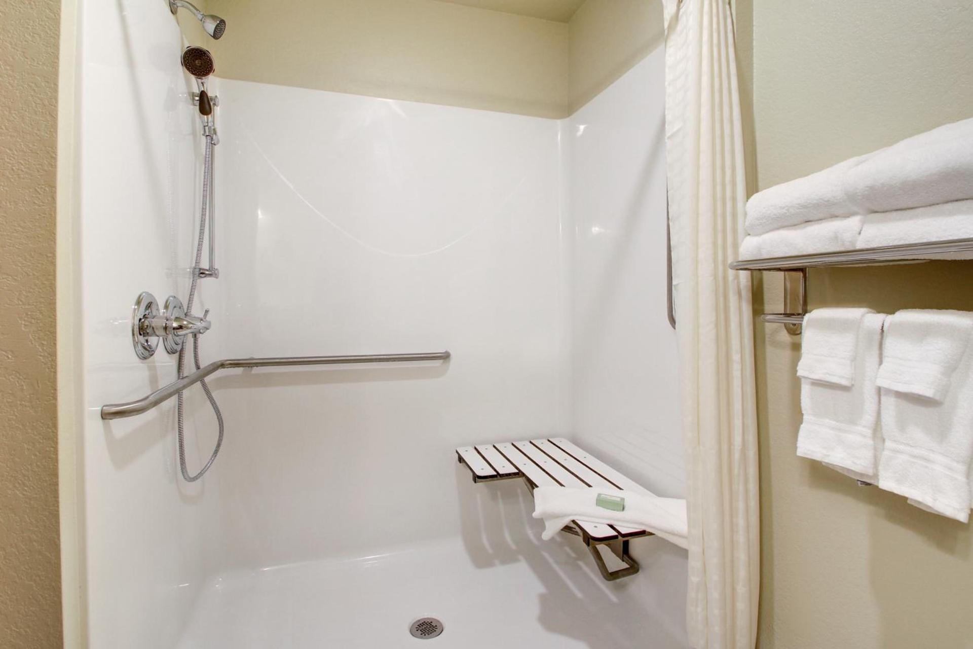SureStay by Best Western Salem photo 14