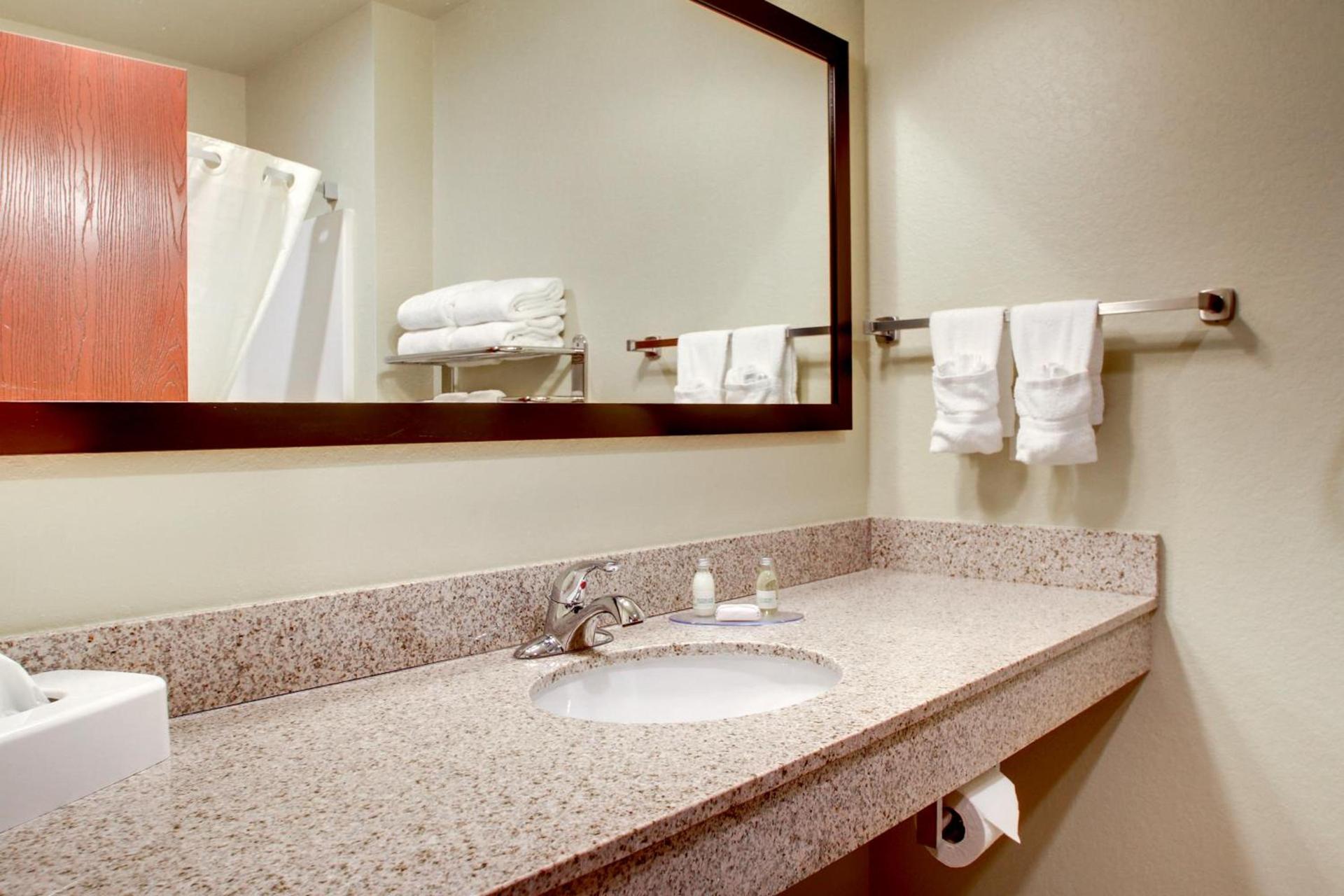 SureStay by Best Western Salem photo 25