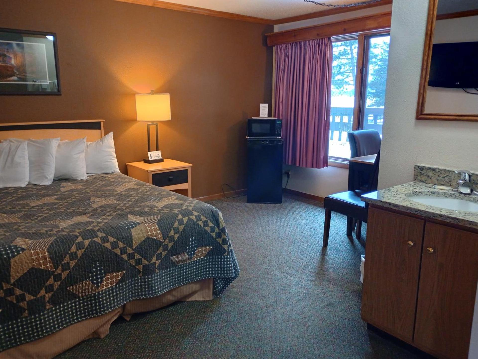 Centerstone Resort Lake-Aire photo 24