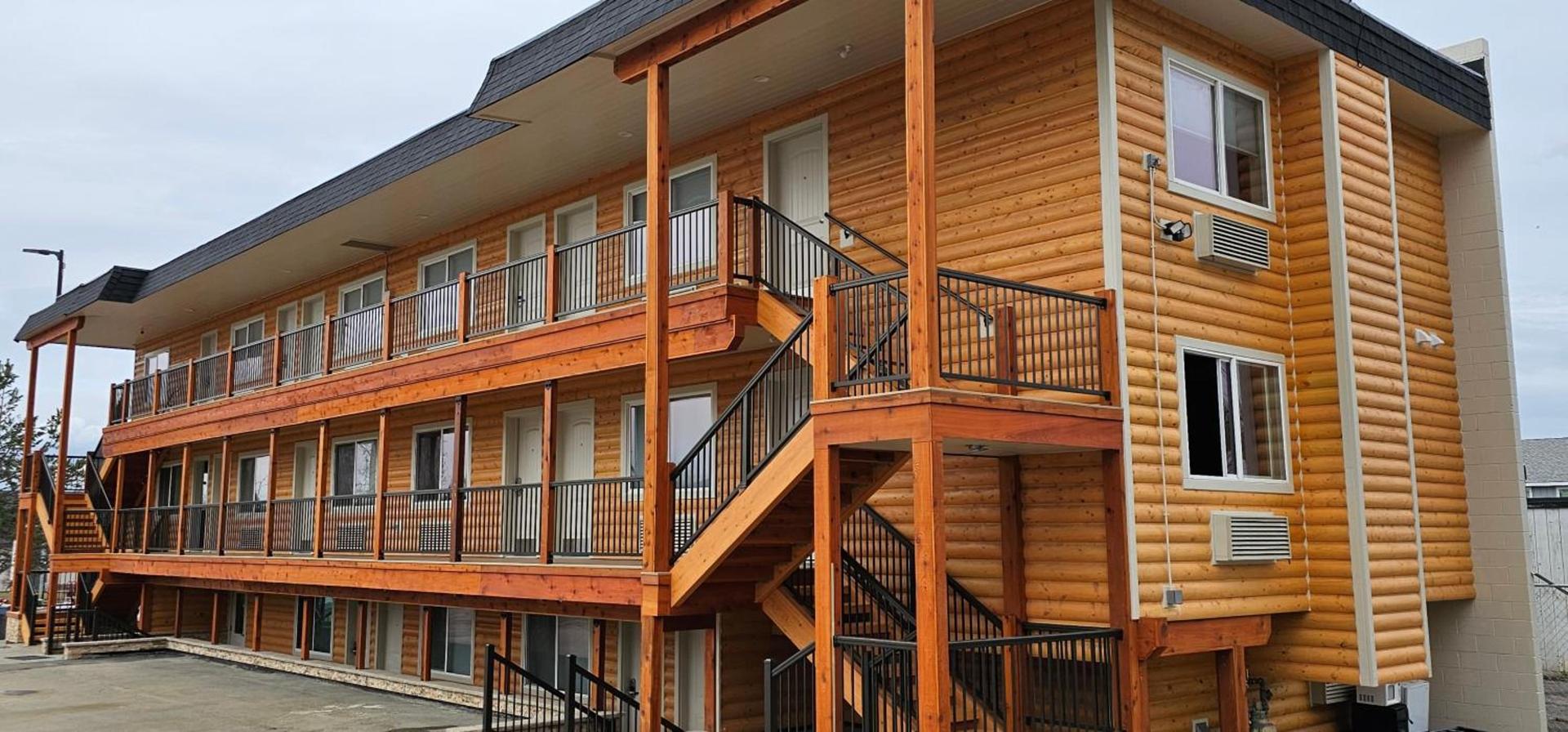 Eagle River Lodge photo 2