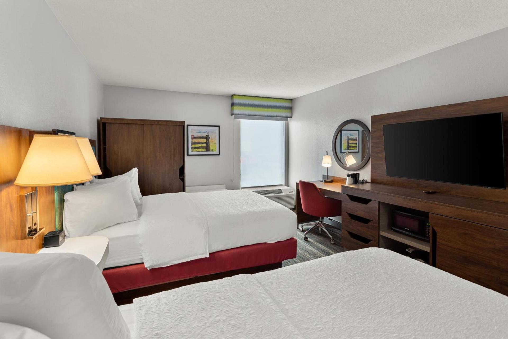 Hampton Inn Bridgeport/Clarksburg photo 48