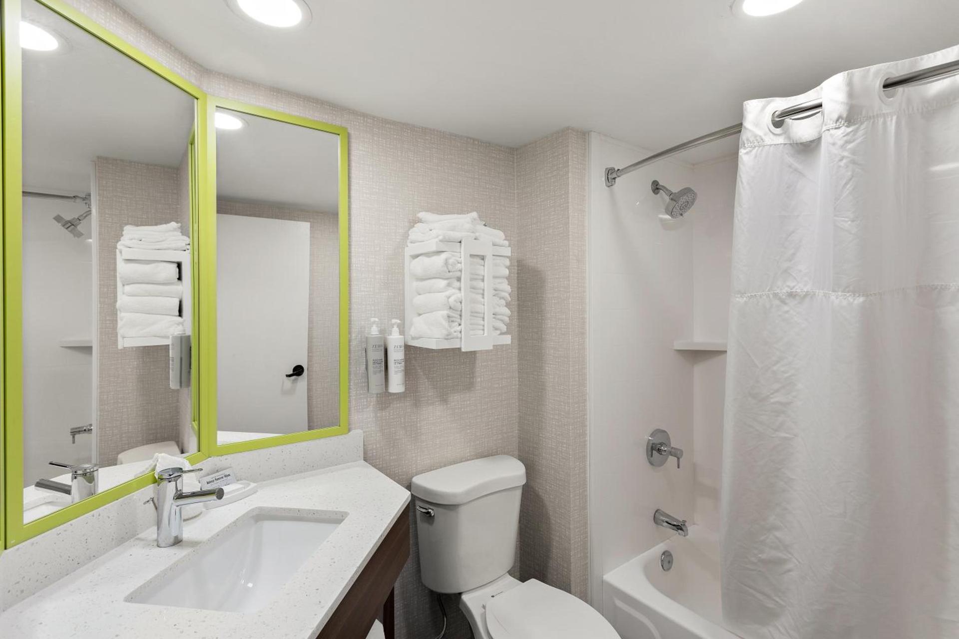 Hampton Inn Bridgeport/Clarksburg photo 49