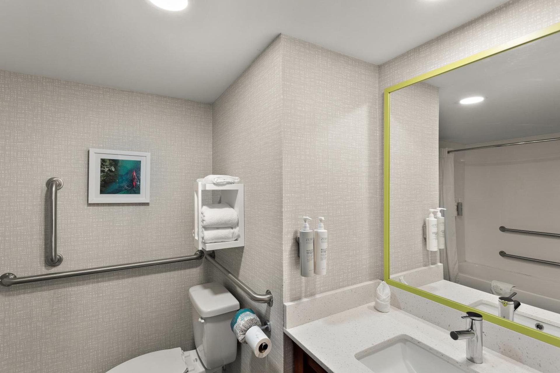 Hampton Inn Bridgeport/Clarksburg photo 61