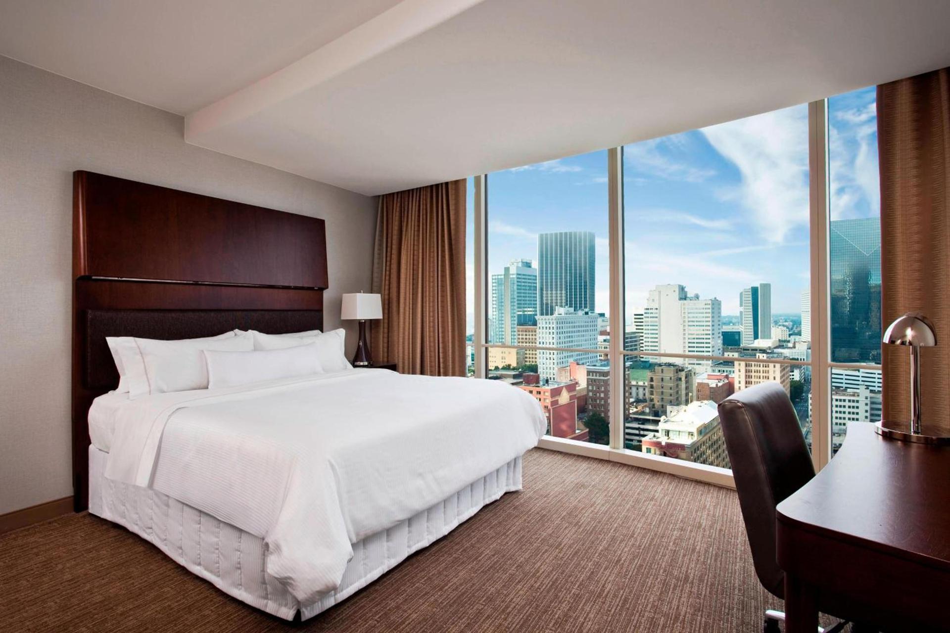 The Westin Peachtree Plaza, Atlanta photo 31
