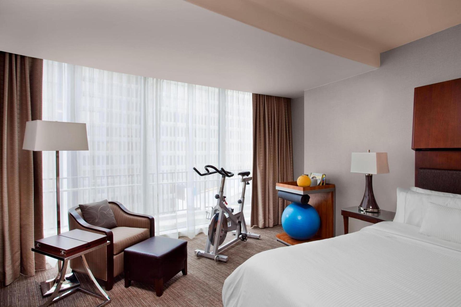 The Westin Peachtree Plaza, Atlanta photo 36