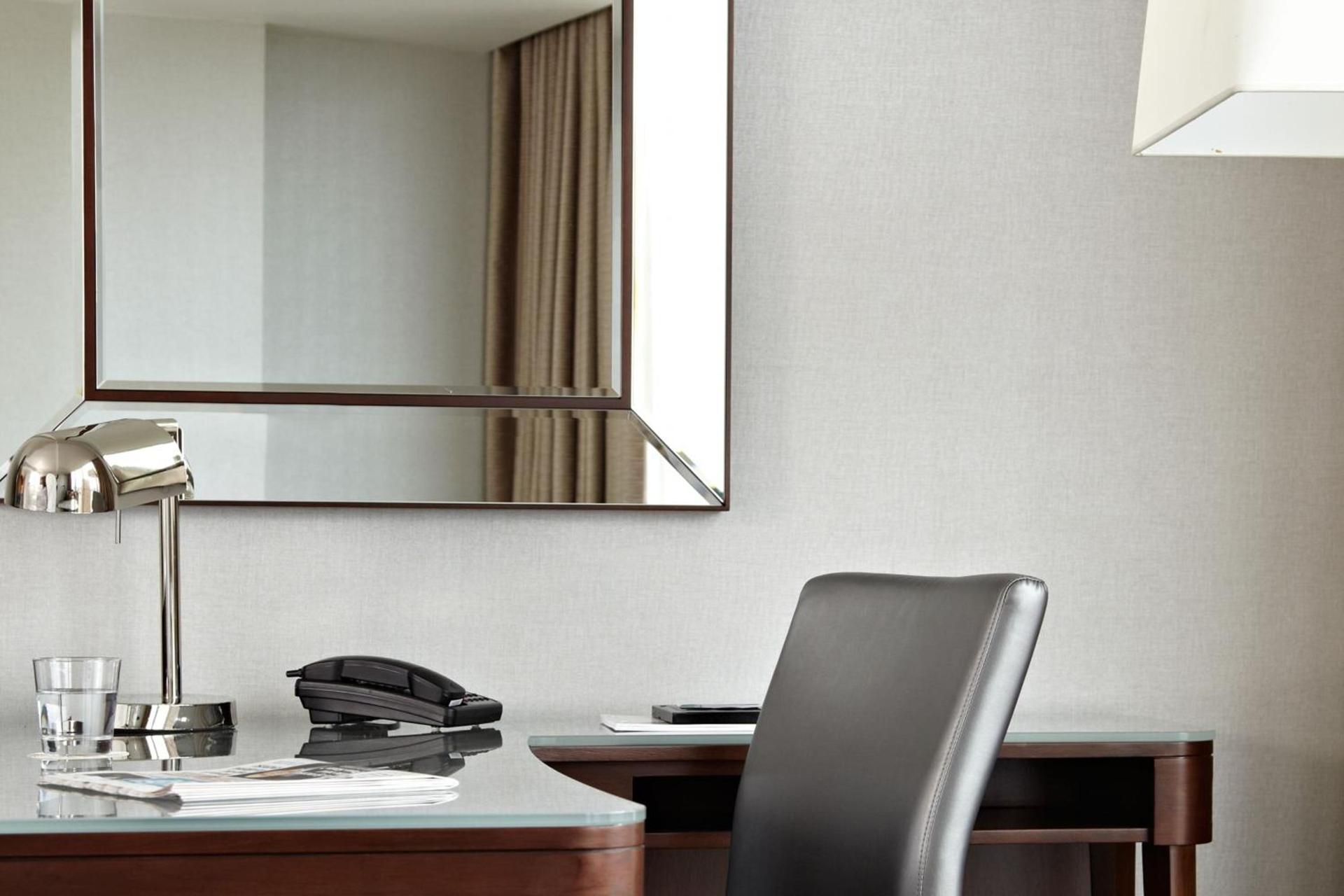 The Westin Peachtree Plaza, Atlanta photo 38
