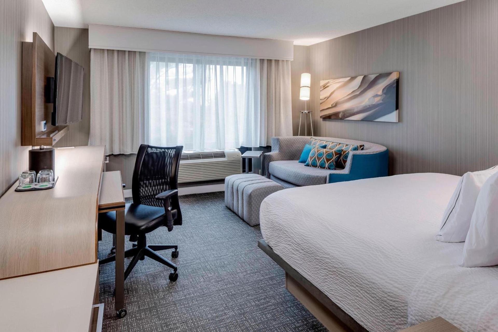 Courtyard by Marriott Portsmouth photo 10