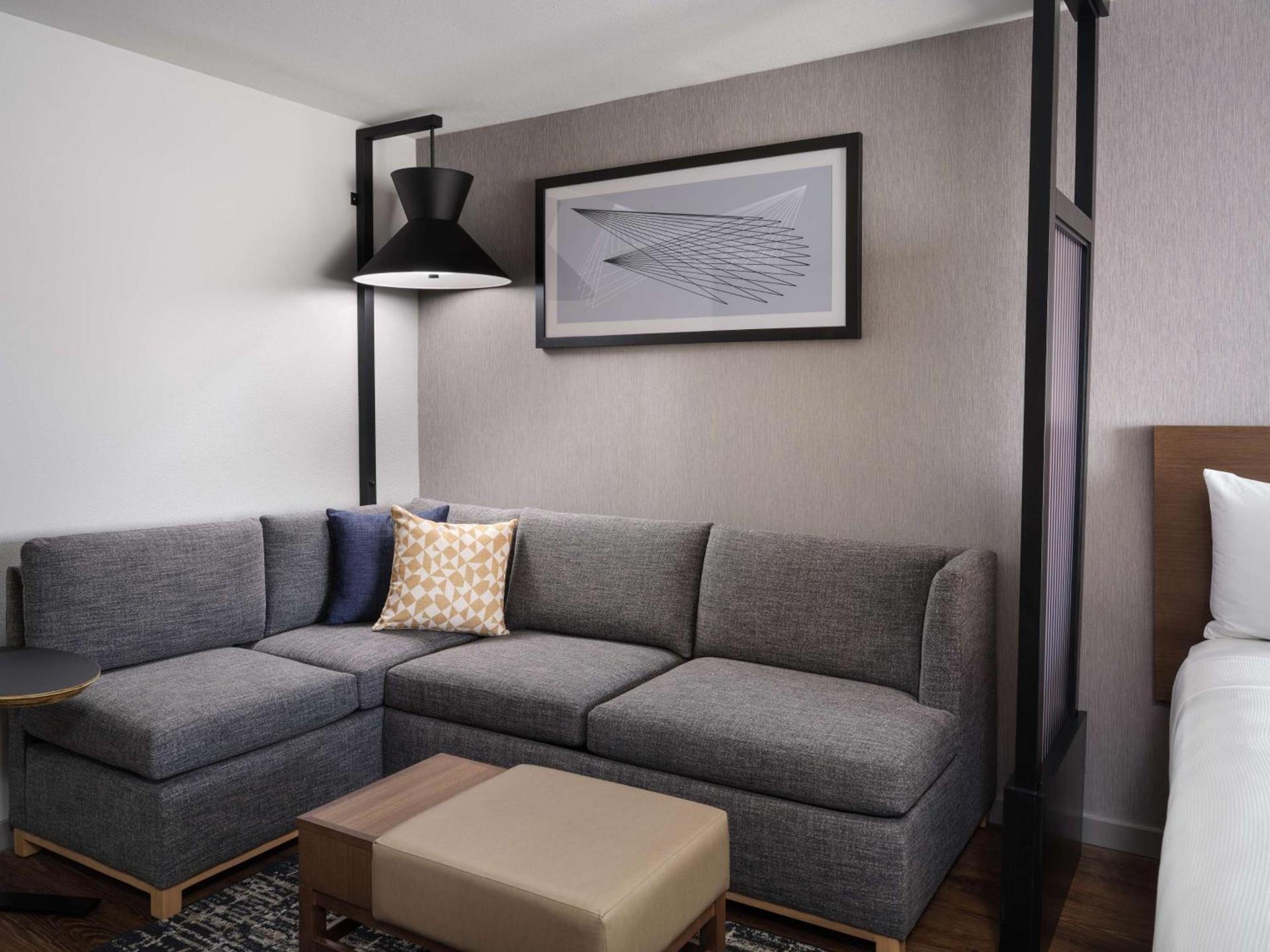 Hyatt Place Omaha/Downtown-Old Market photo 16