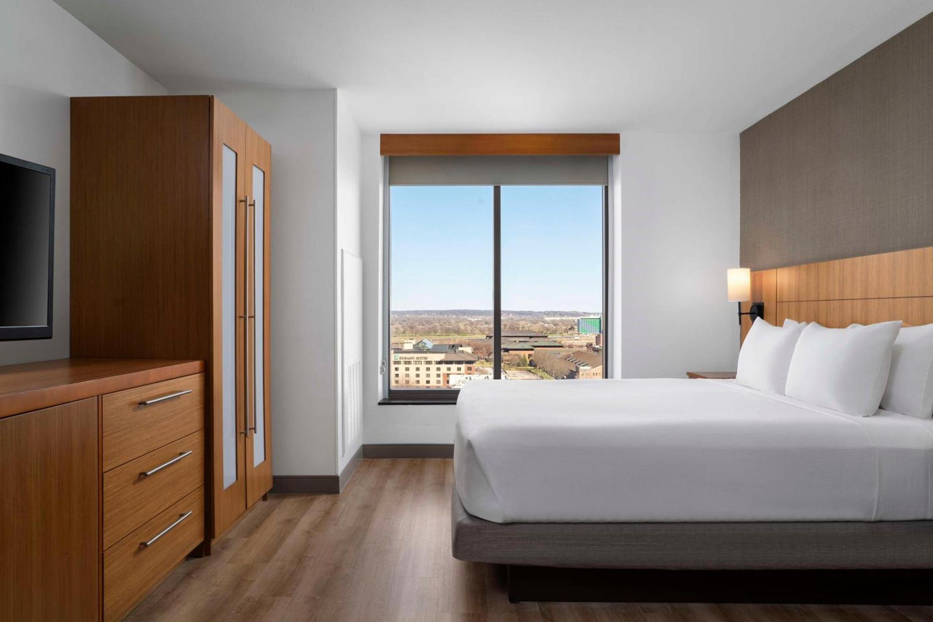Hyatt Place Omaha/Downtown-Old Market photo 27