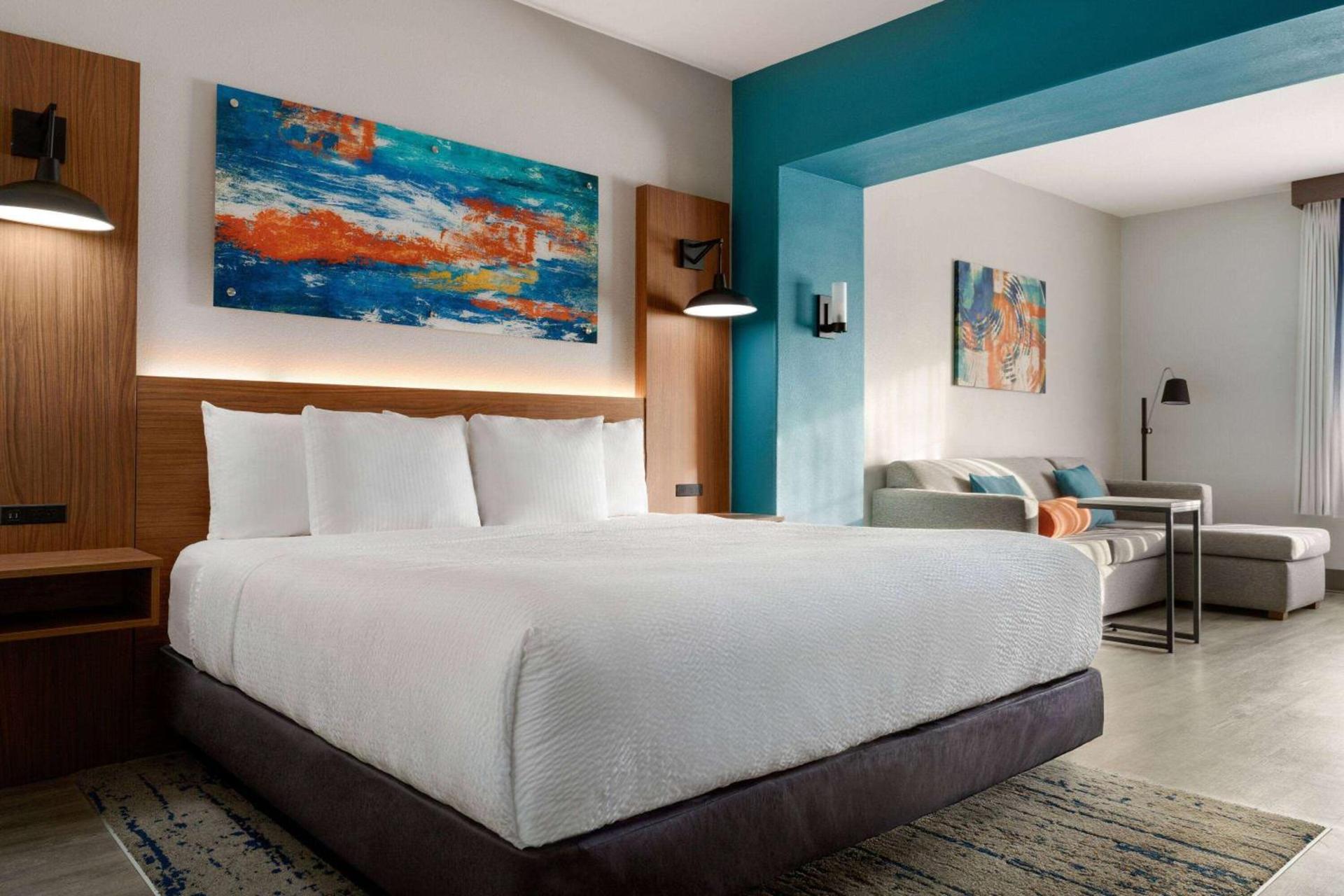 La Quinta by Wyndham Stephenville photo 11