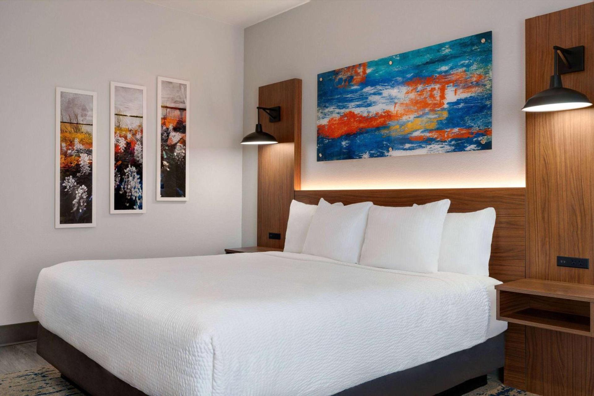 La Quinta by Wyndham Stephenville photo 12
