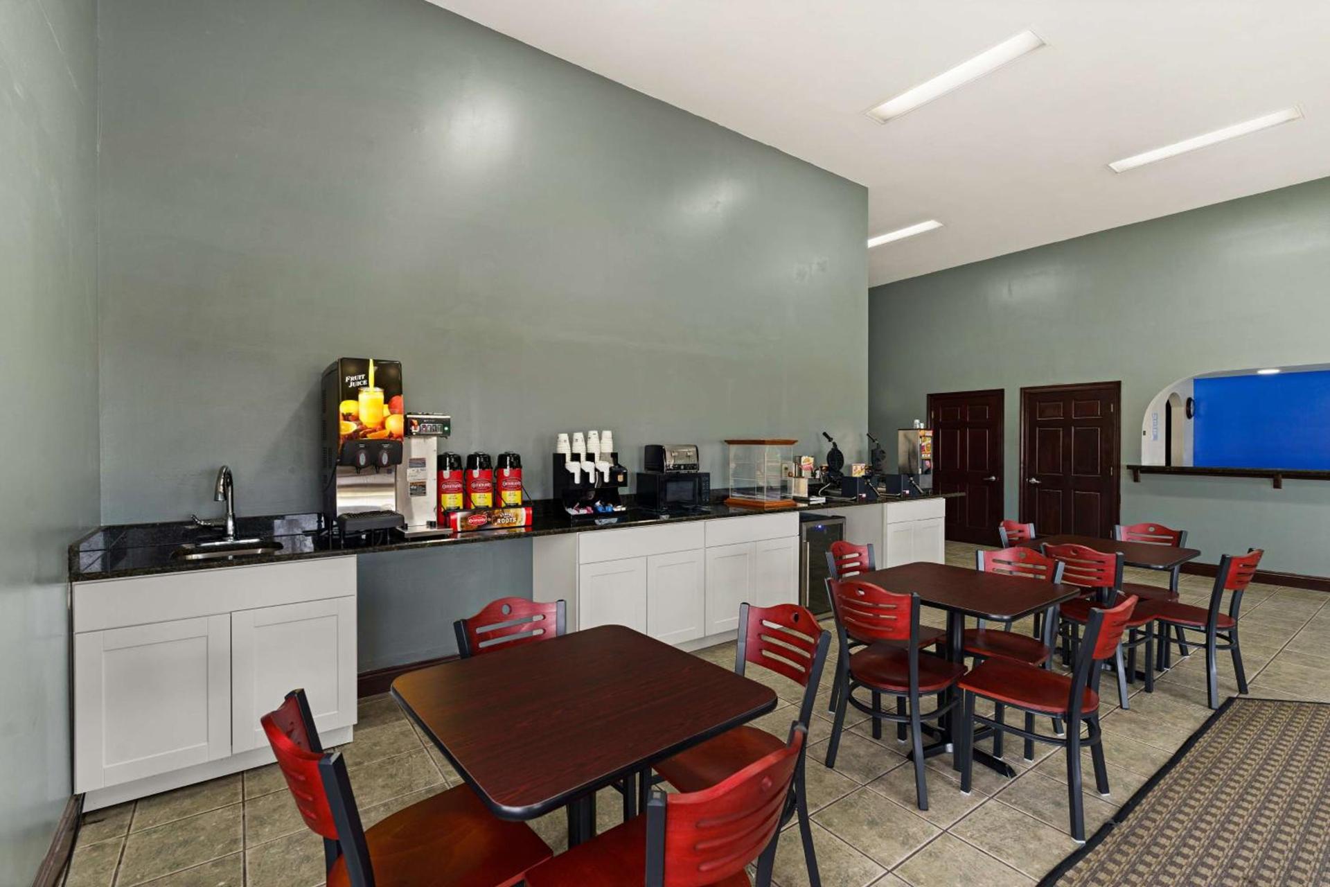 SureStay by Best Western Gulfport photo 5