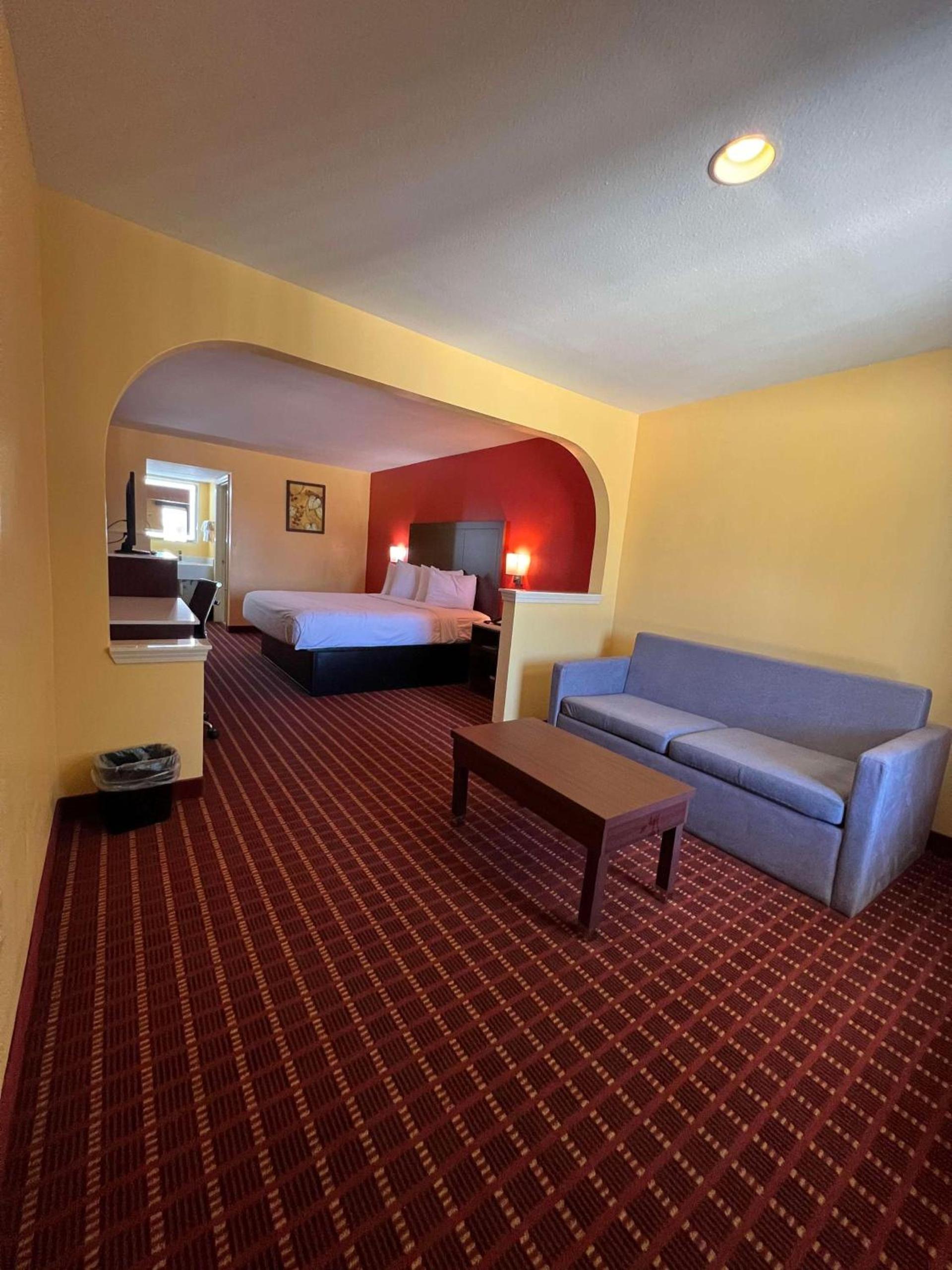 SureStay by Best Western Gulfport photo 11