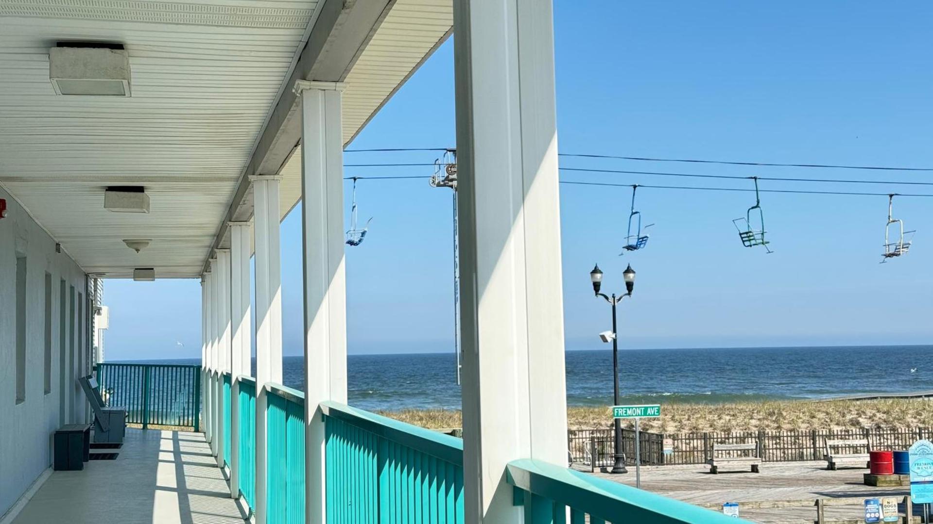 Boardwalk Sand & Surf Beach Hotel Oceanfront photo 47