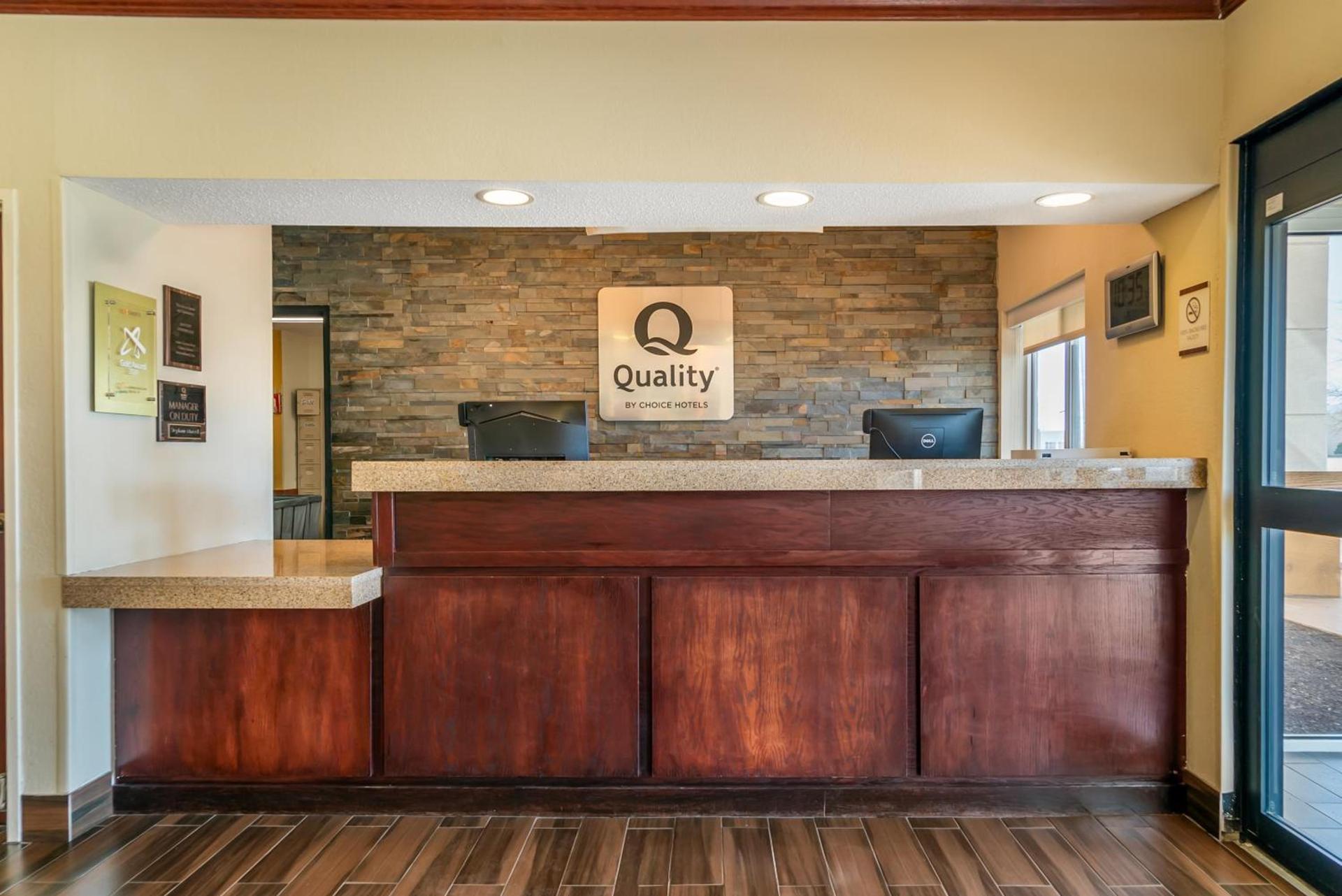 Quality Inn & Suites photo 52
