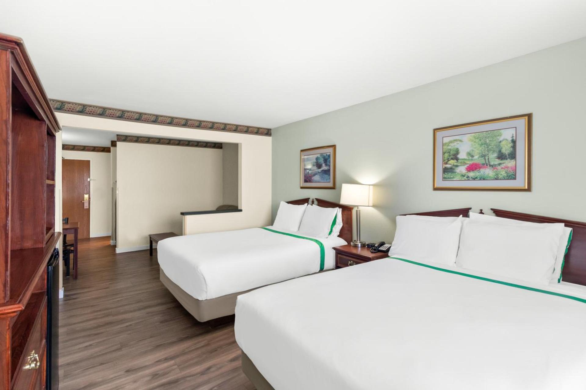 GuestHouse Inn & Suites Kelso/Longview photo 5