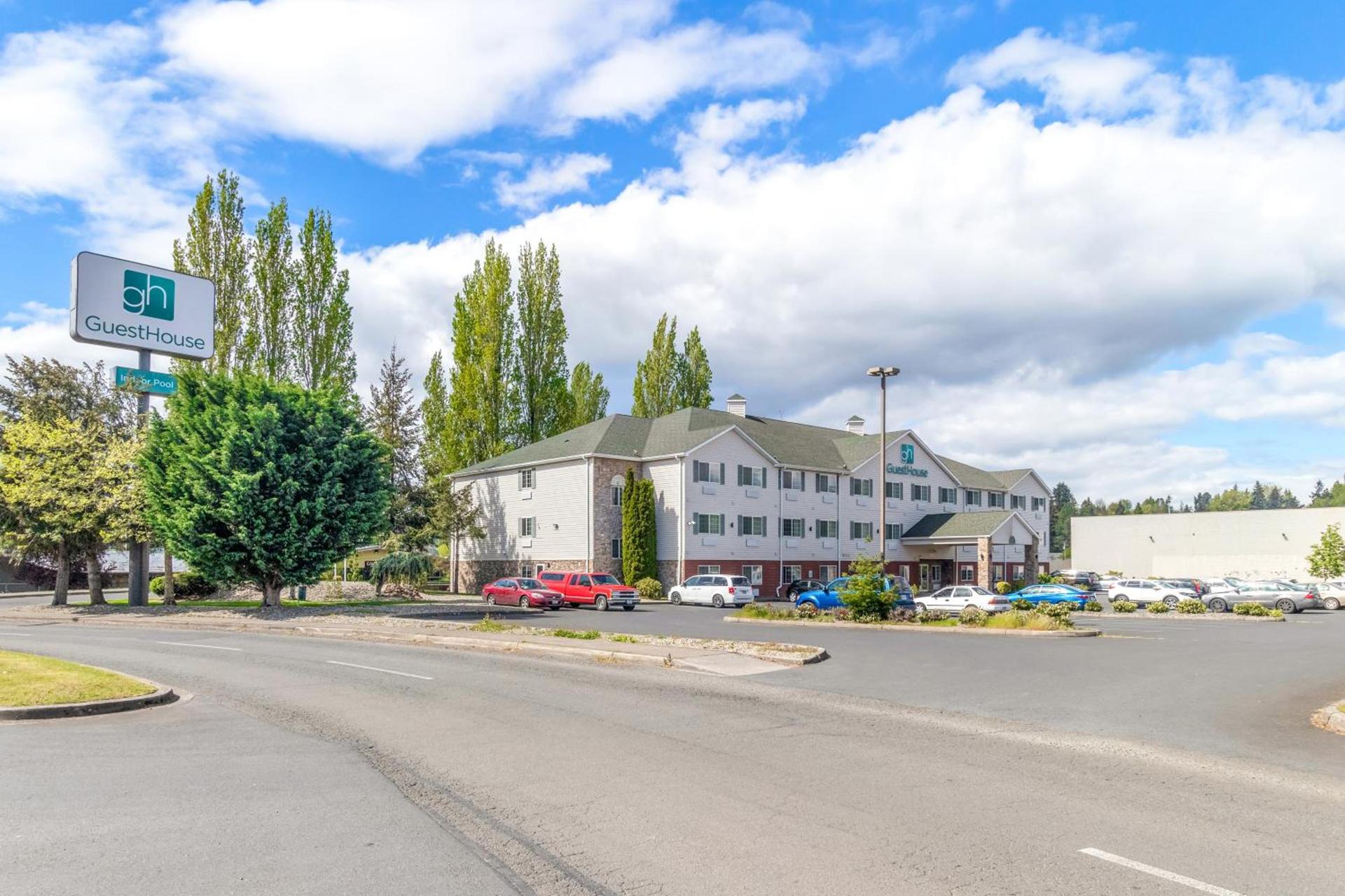 GuestHouse Inn & Suites Kelso/Longview photo 25