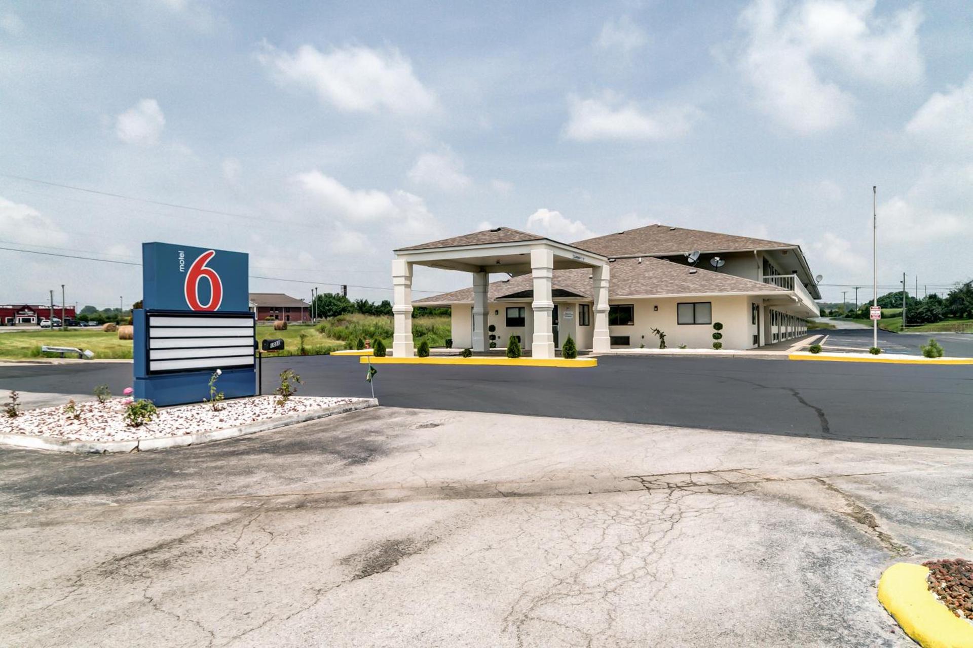 Motel 6-Berea, KY photo 14