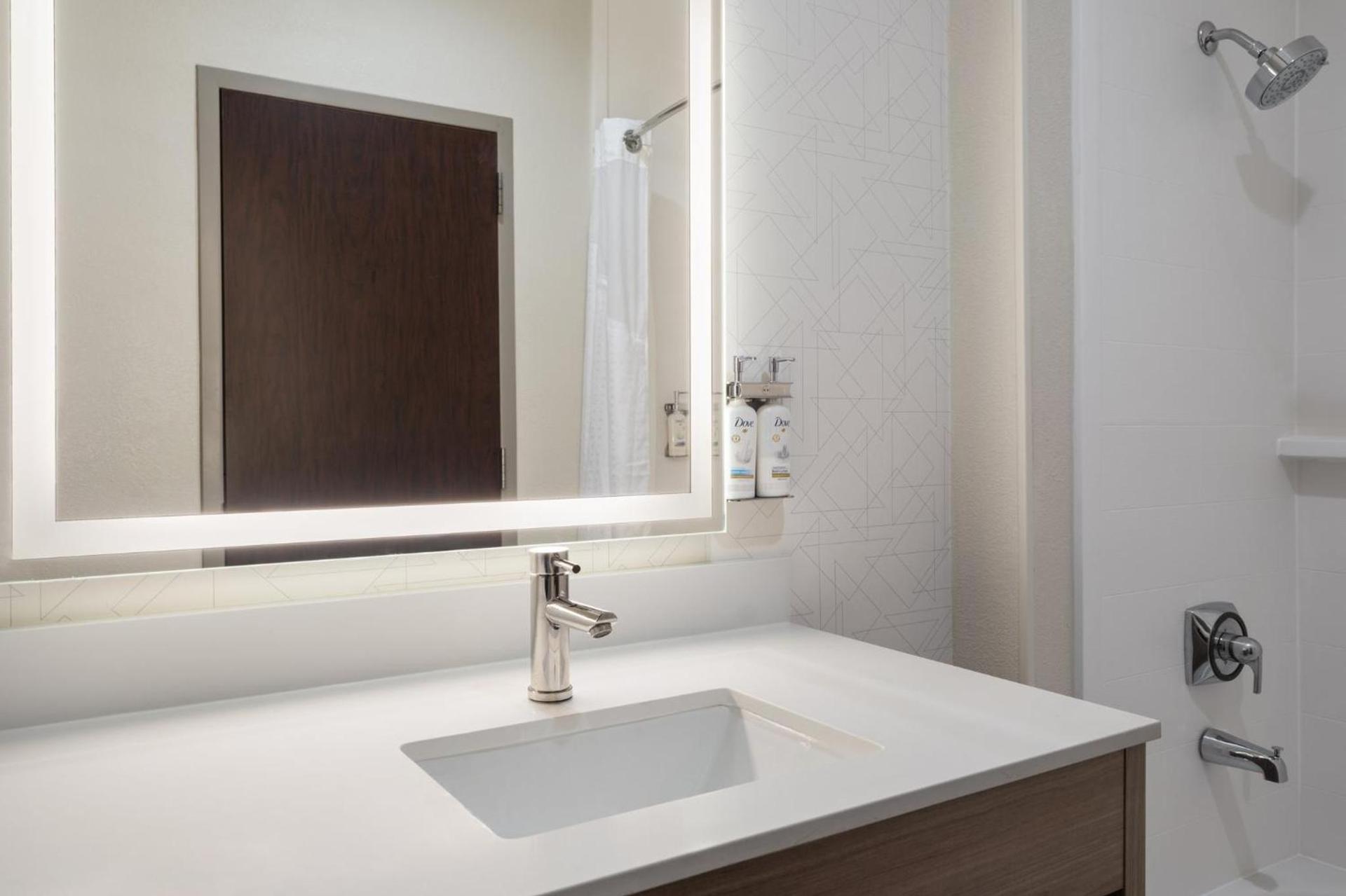 Holiday Inn Express & Suites American Fork - North Provo by IHG photo 25
