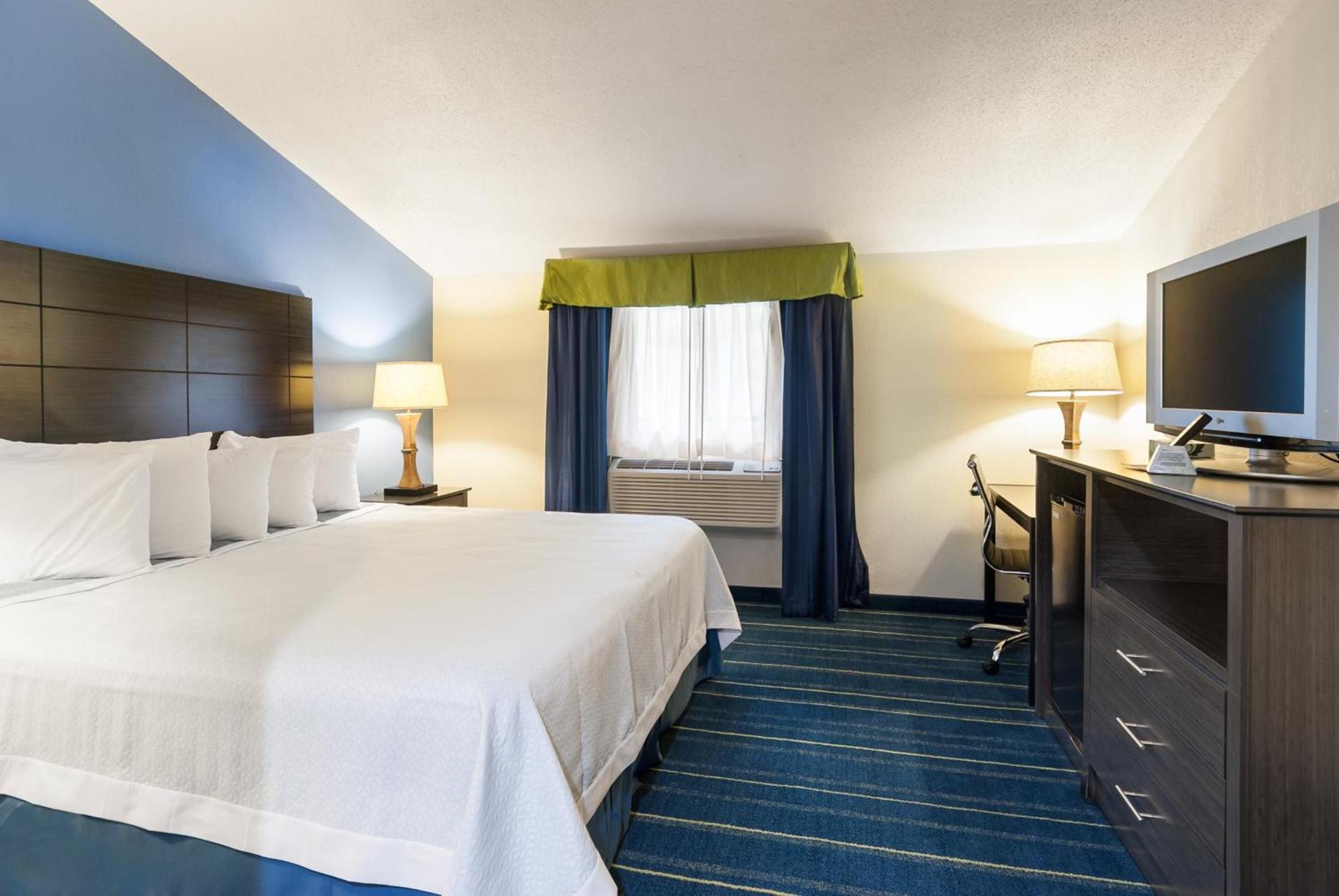 Days Inn by Wyndham Tamworth photo 36