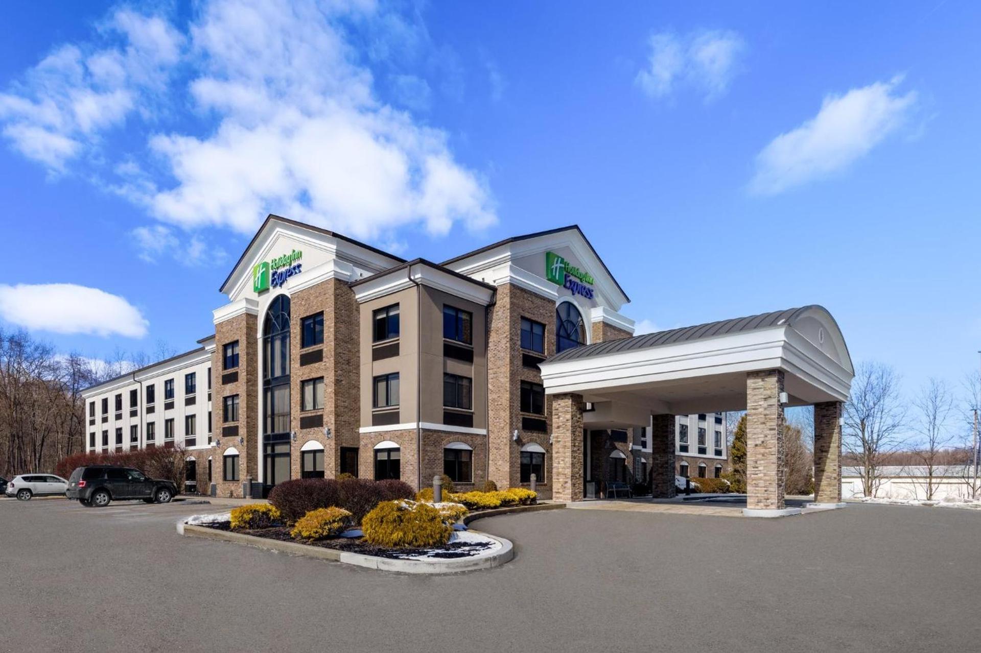 Holiday Inn Express Grove City - Premium Outlet Mall by IHG — hotel in Grove City