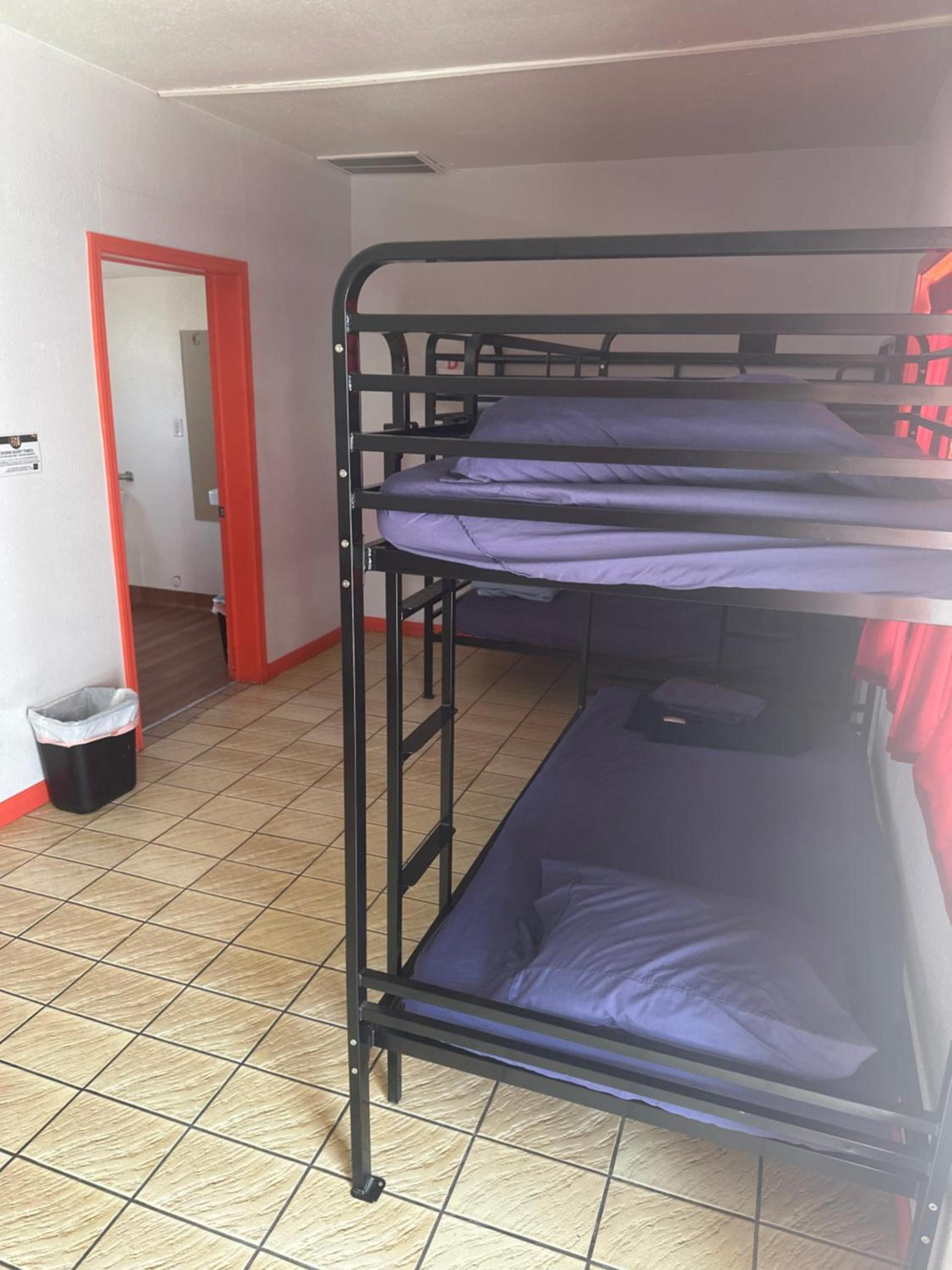 Sin City Hostel photo 7