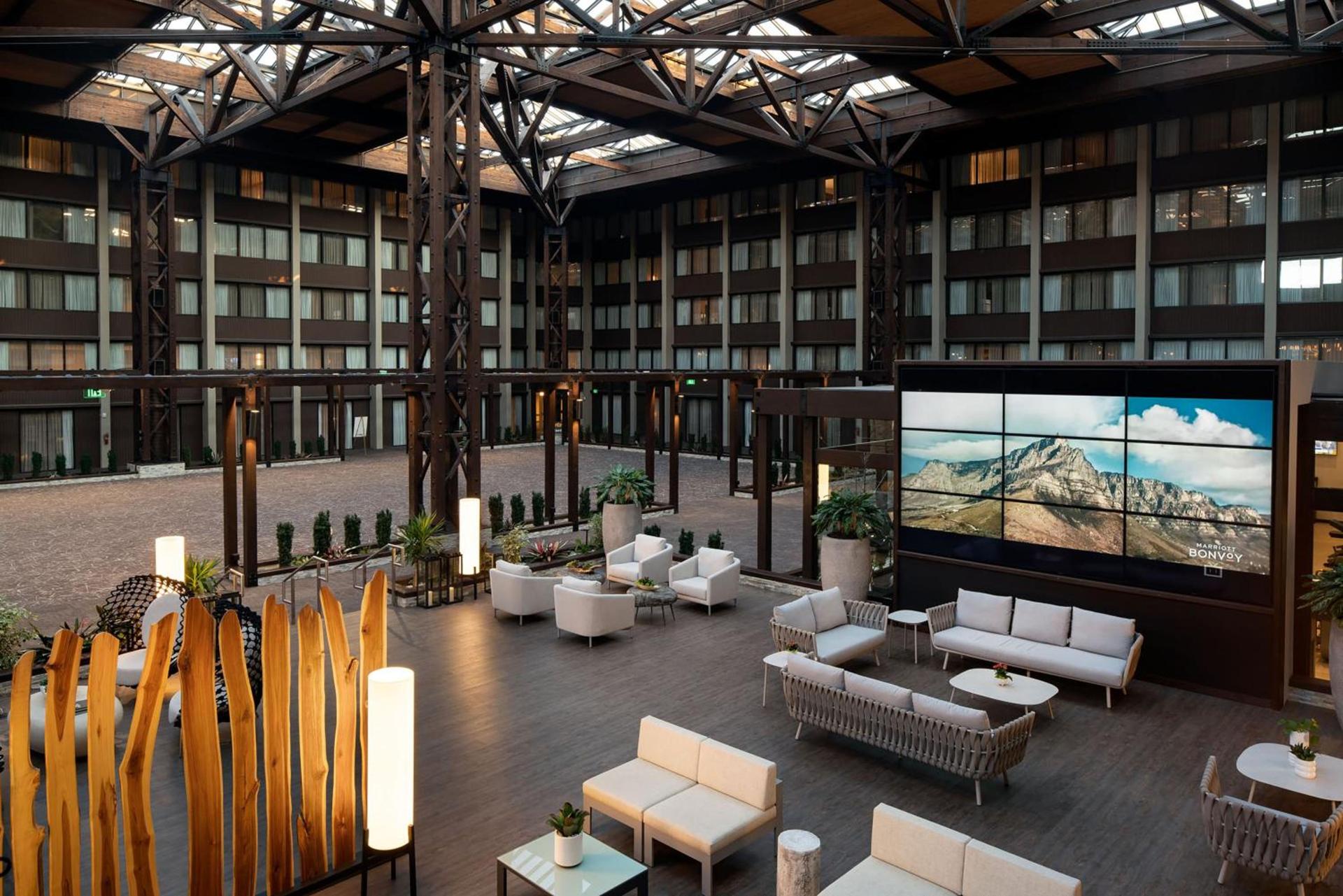 Seattle Airport Marriott photo 15