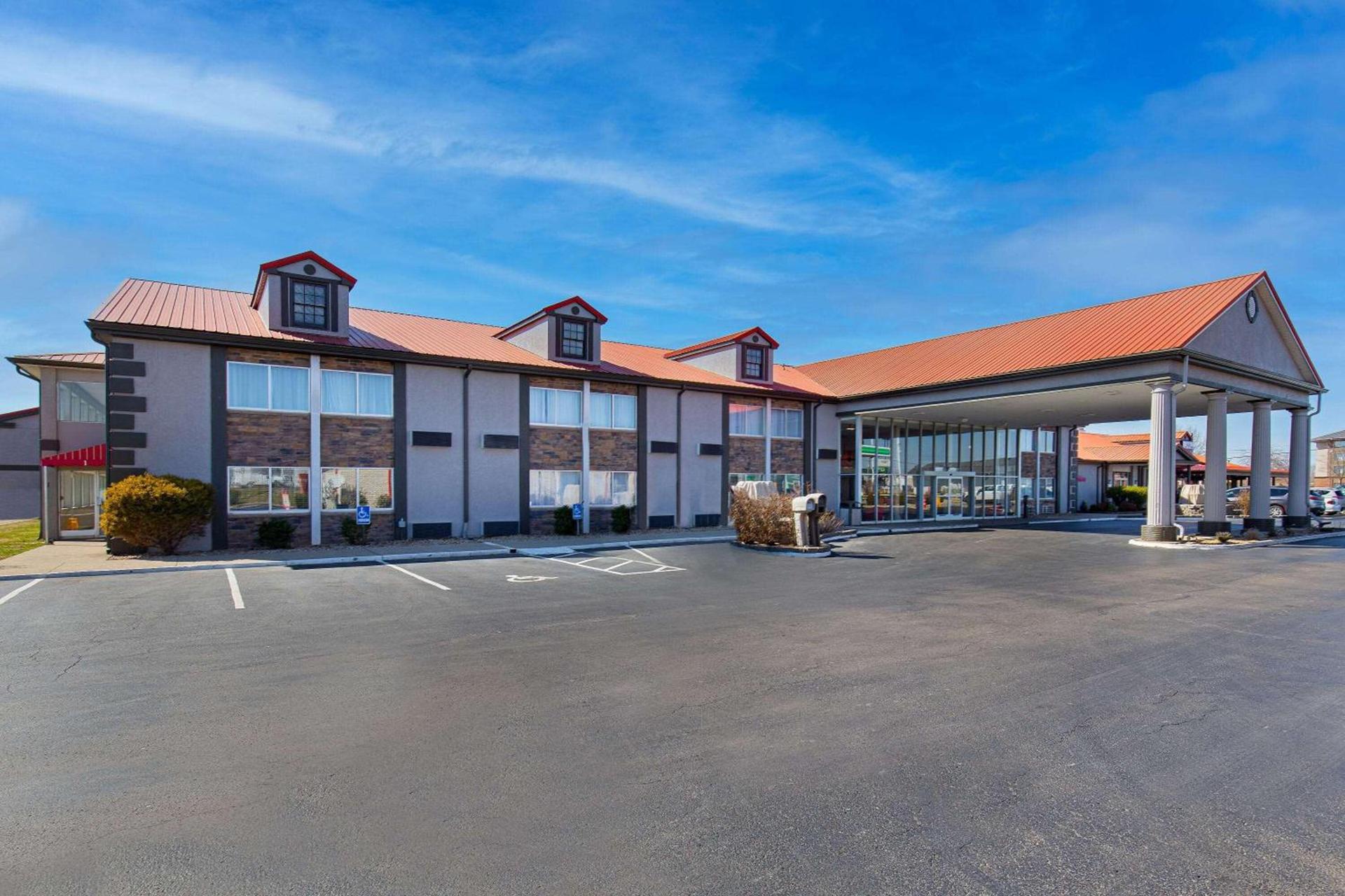 Ramada by Wyndham Bowling Green — hotel in Bowling Green