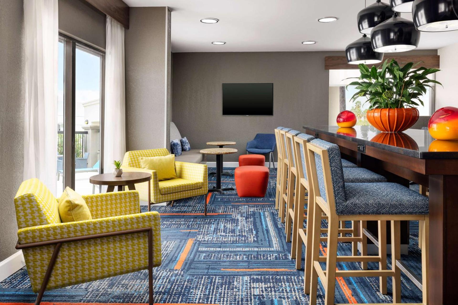 Hampton Inn Laredo photo 17