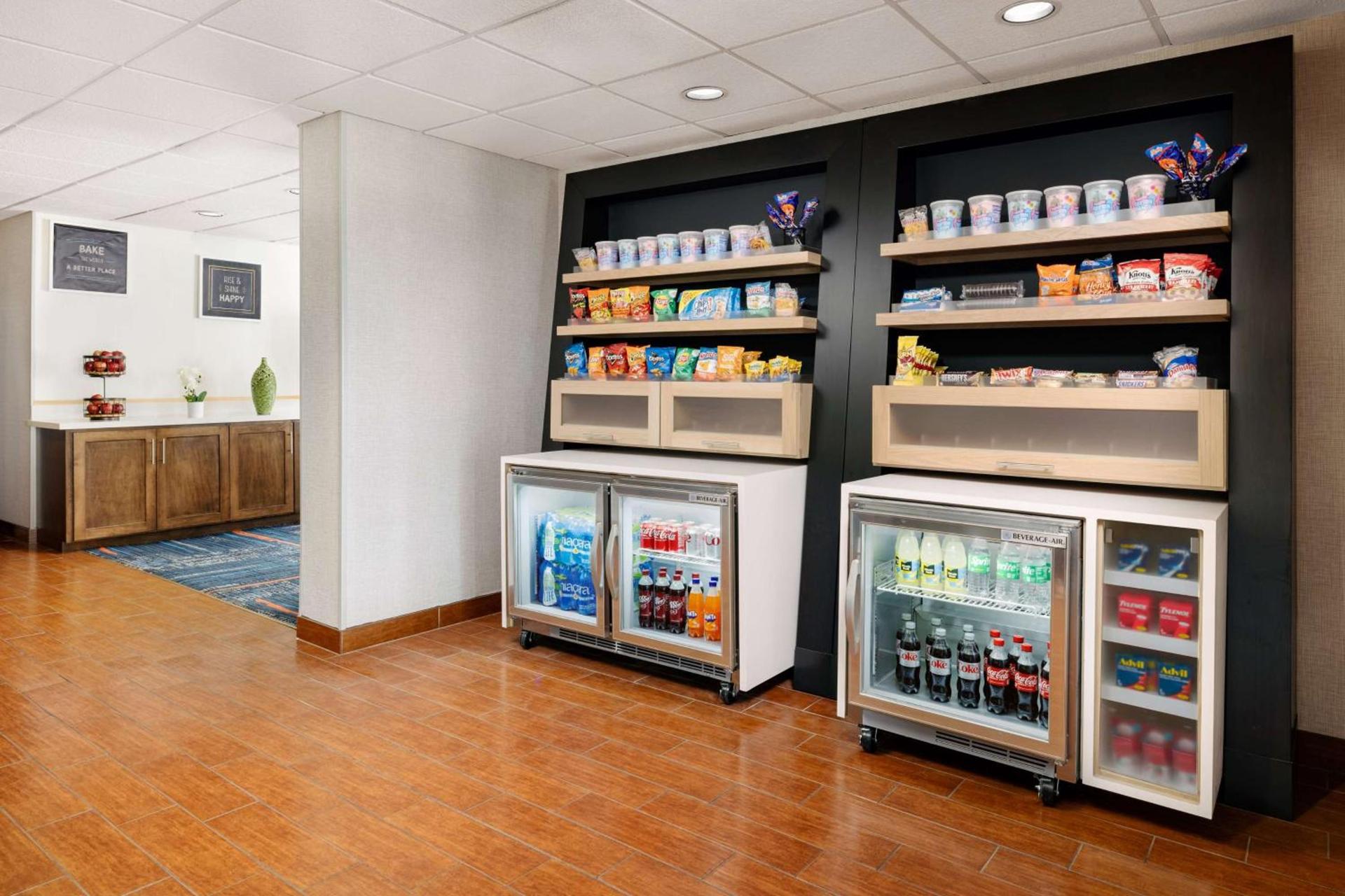 Hampton Inn Laredo photo 24