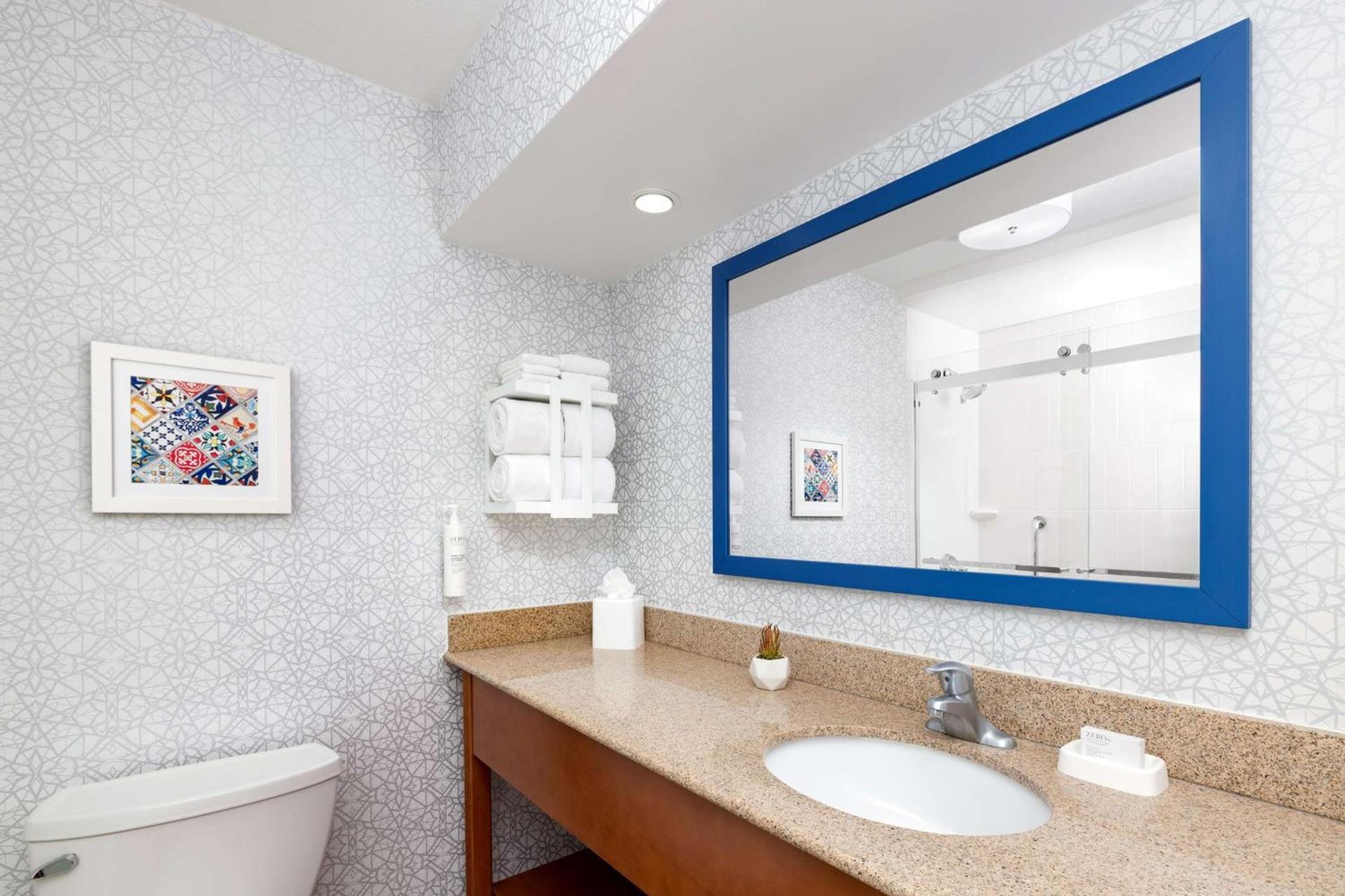 Hampton Inn Laredo photo 21