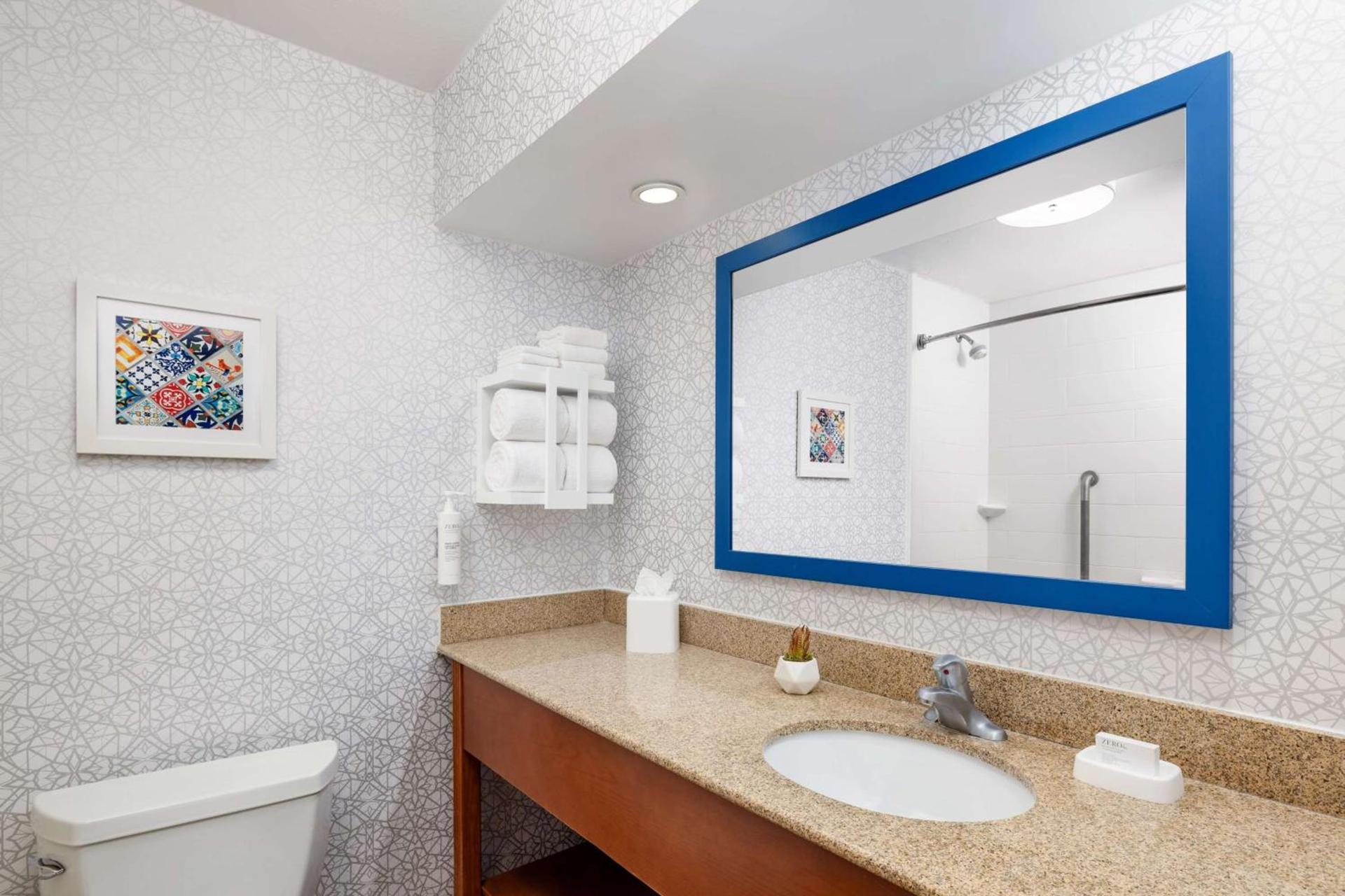 Hampton Inn Laredo photo 7