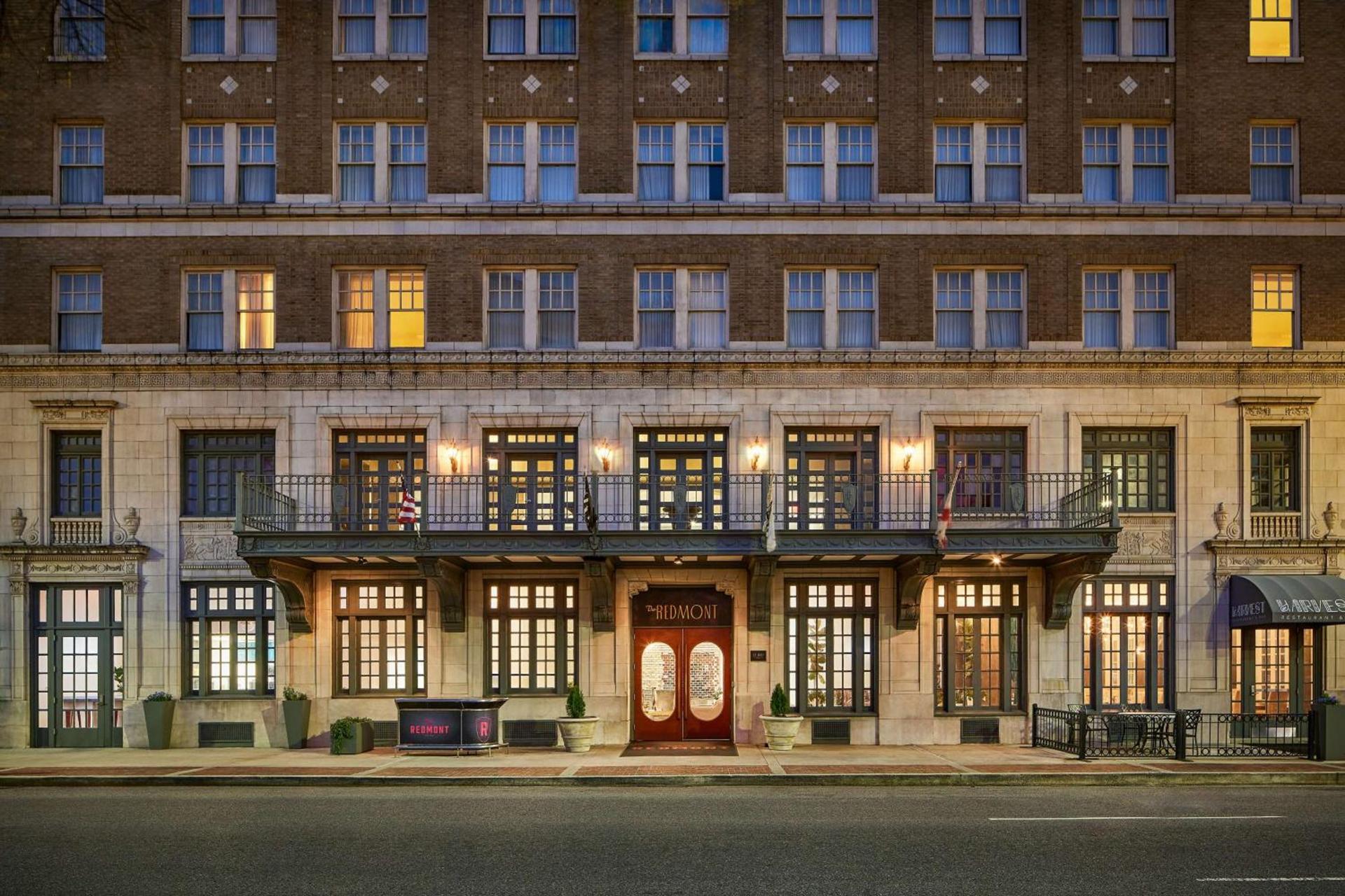Redmont Hotel Birmingham - Curio Collection by Hilton — hotel in Birmingham