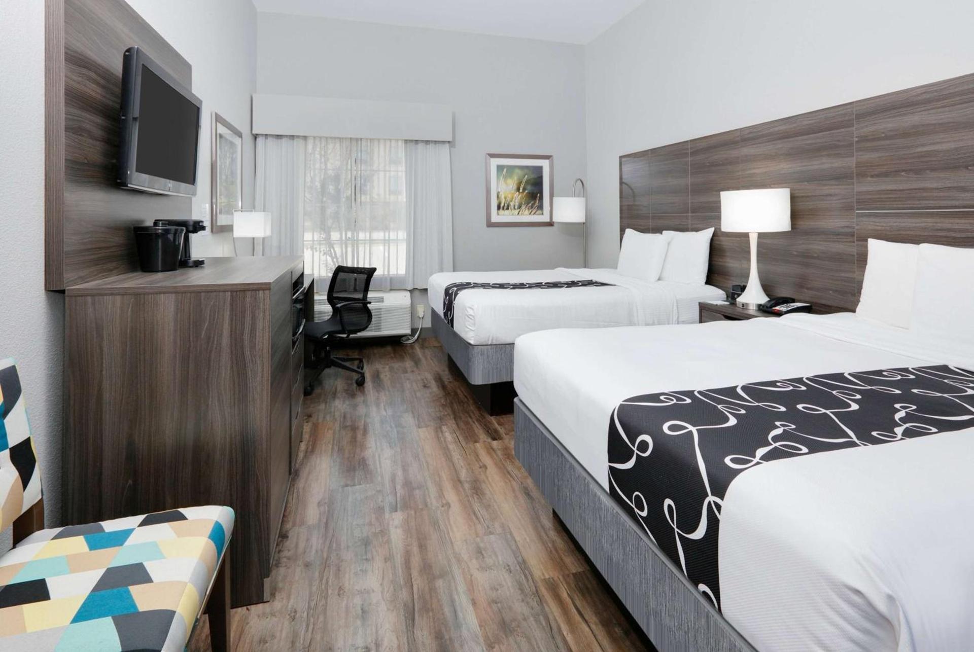 La Quinta by Wyndham Denton - University Drive photo 6