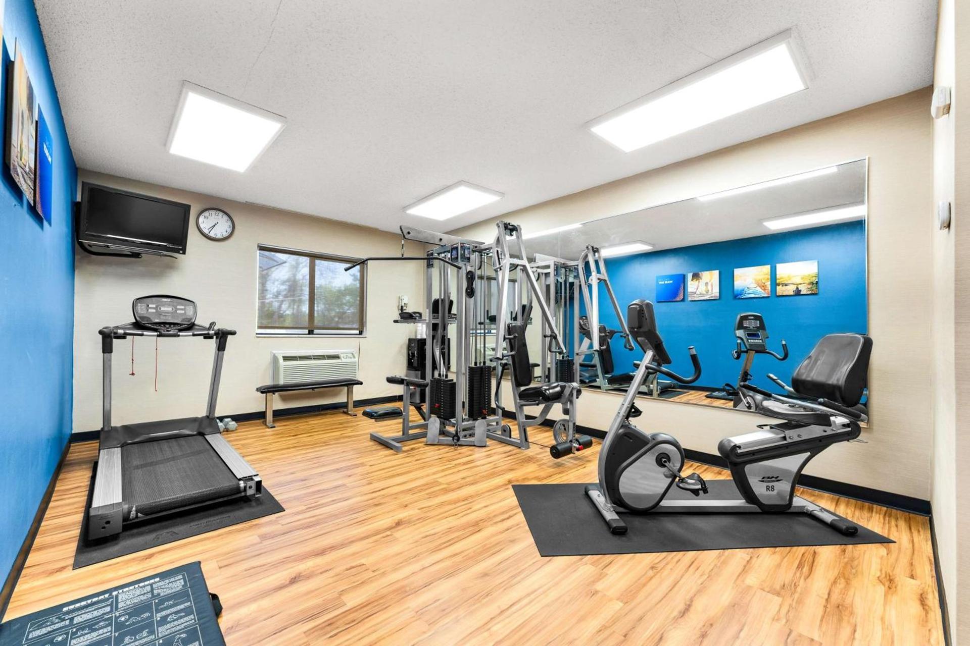 SureStay Plus by Best Western Reading North photo 6