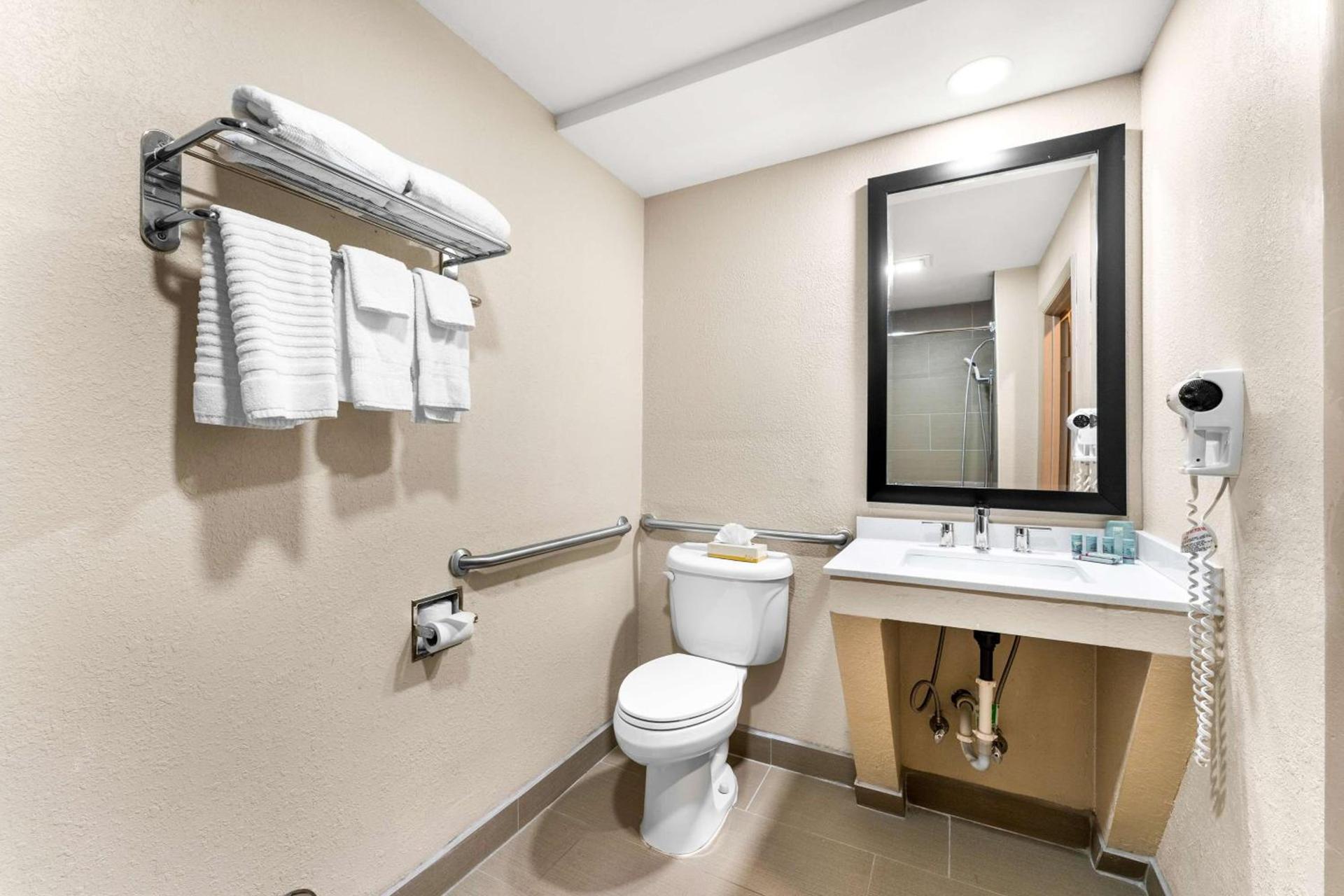 SureStay Plus by Best Western Reading North photo 25
