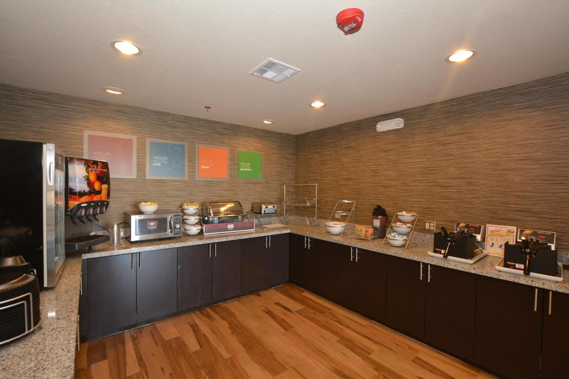 Comfort Inn & Suites Newcastle - Oklahoma City photo 16