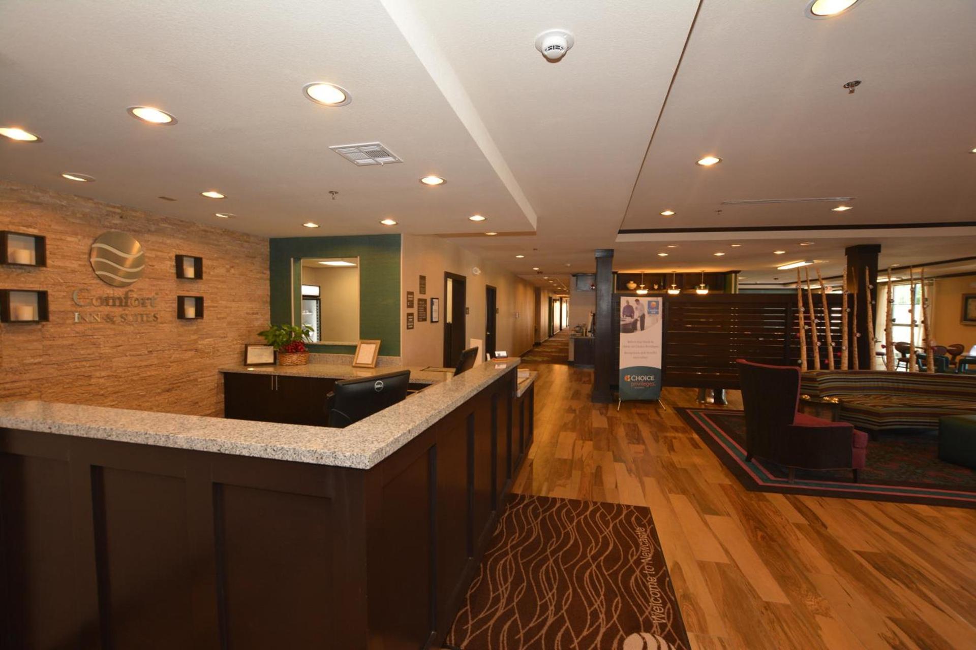 Comfort Inn & Suites Newcastle - Oklahoma City photo 21