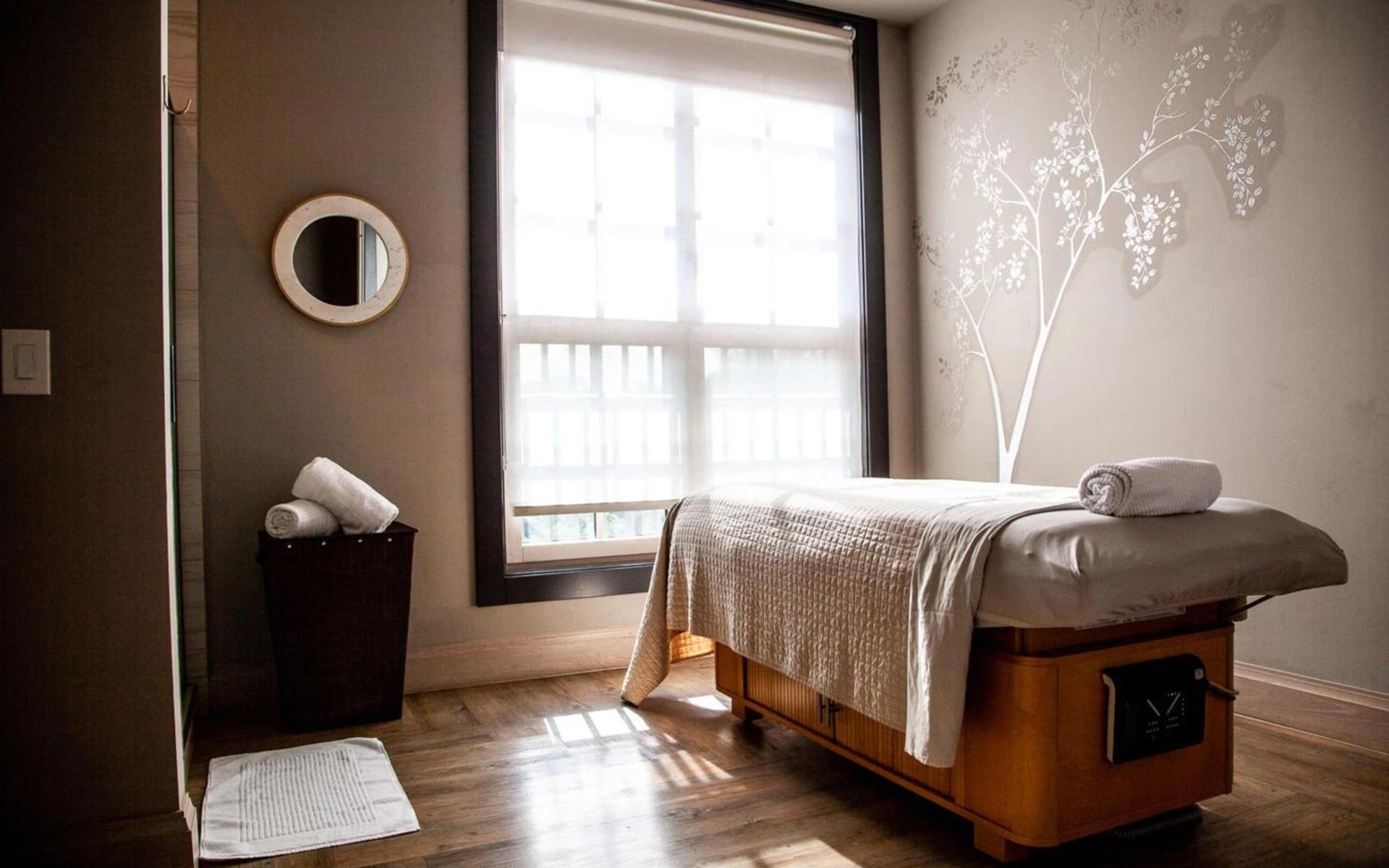 Delamar West Hartford photo 11