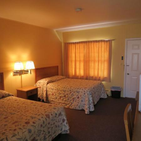 Crest Motel photo 4