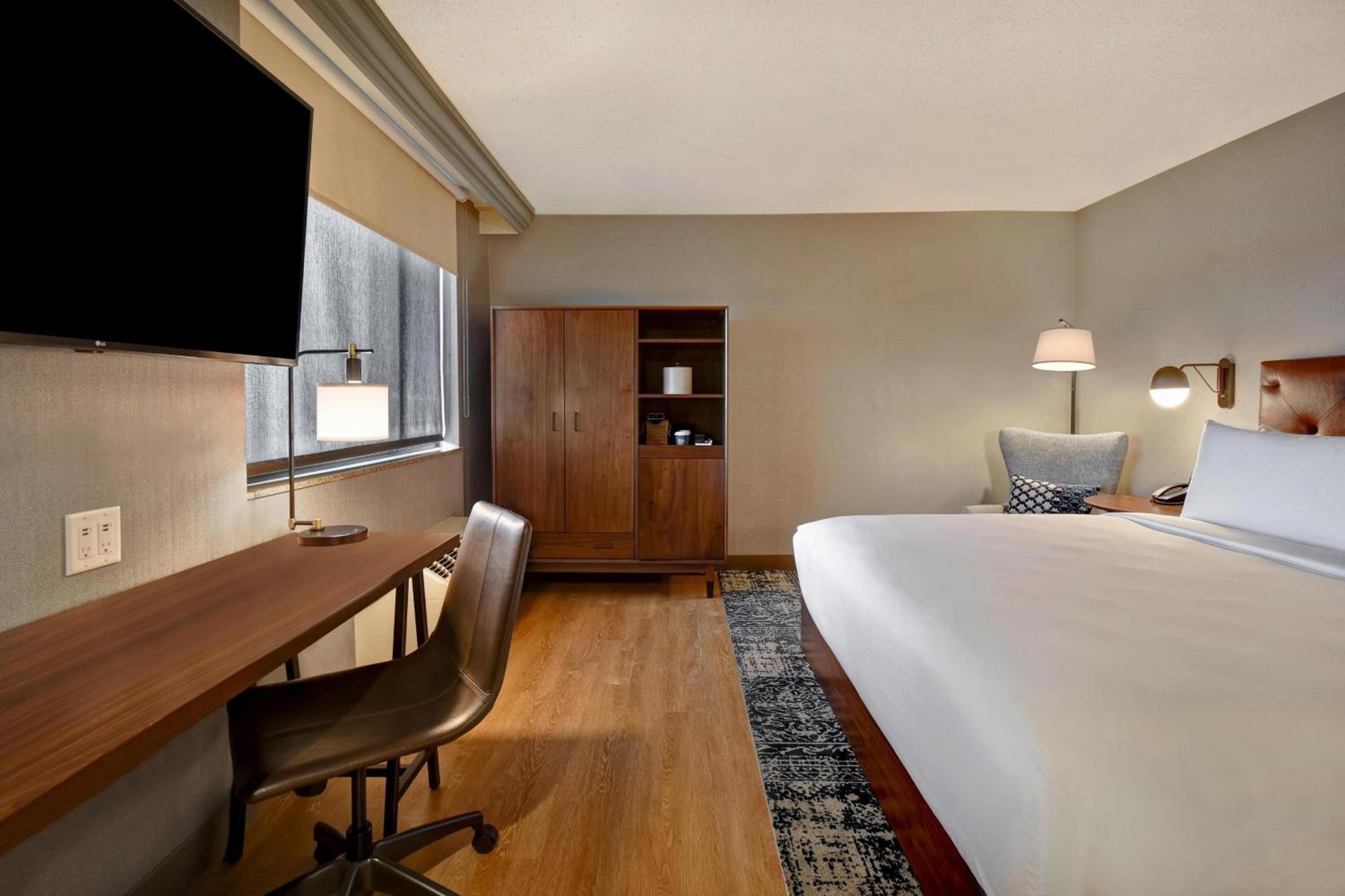 Four Points by Sheraton Boston Newton photo 7