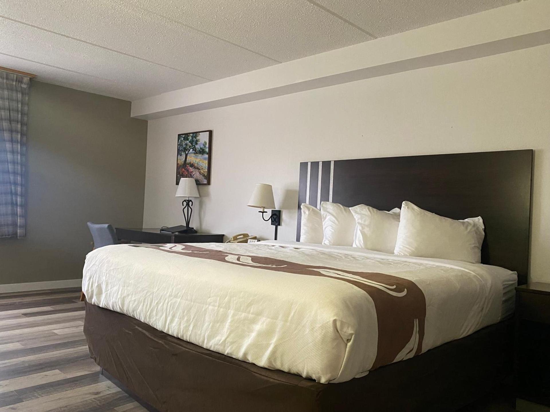 Quality Inn Rhinelander photo 46