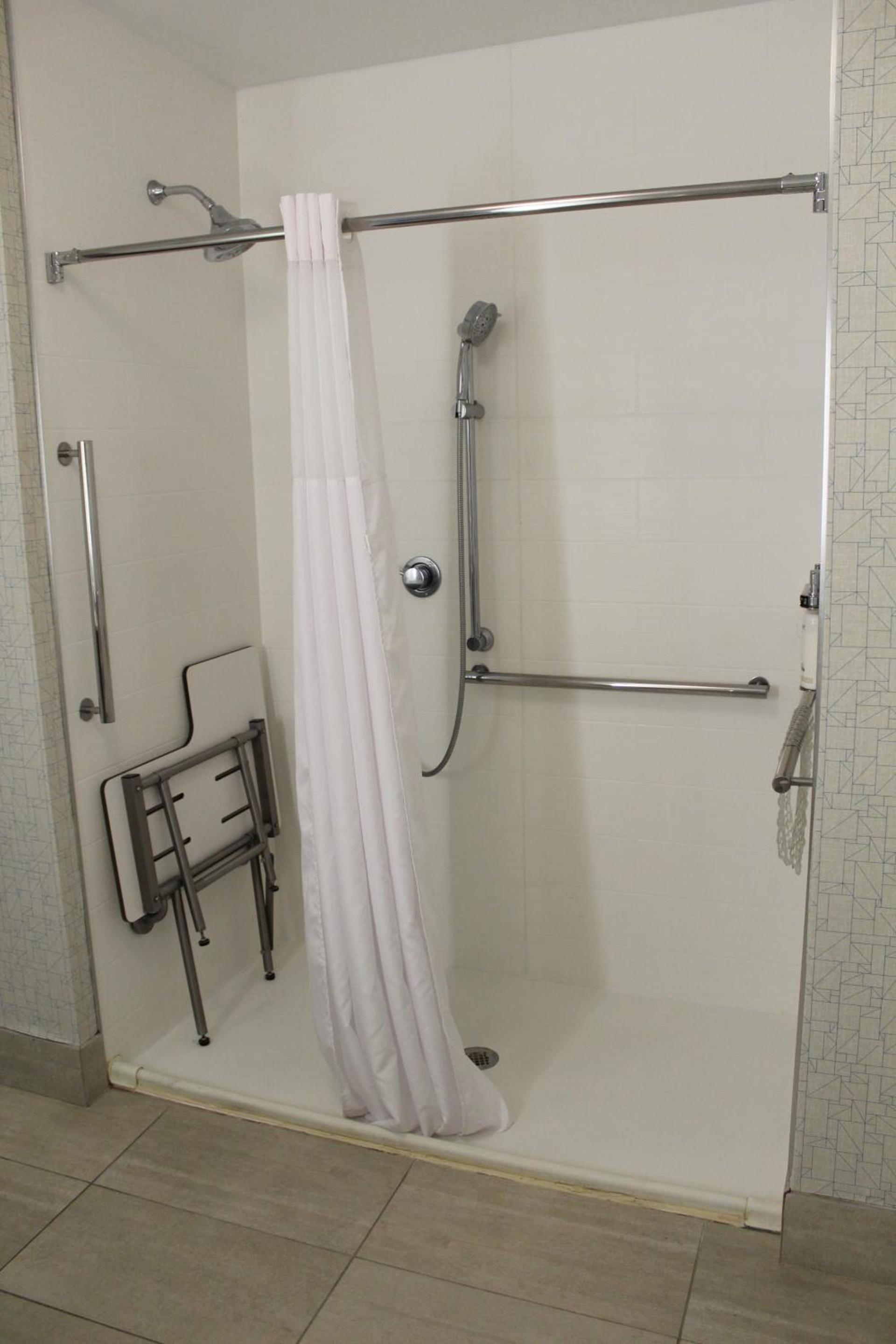 Holiday Inn Express & Suites - Gettysburg by IHG photo 16
