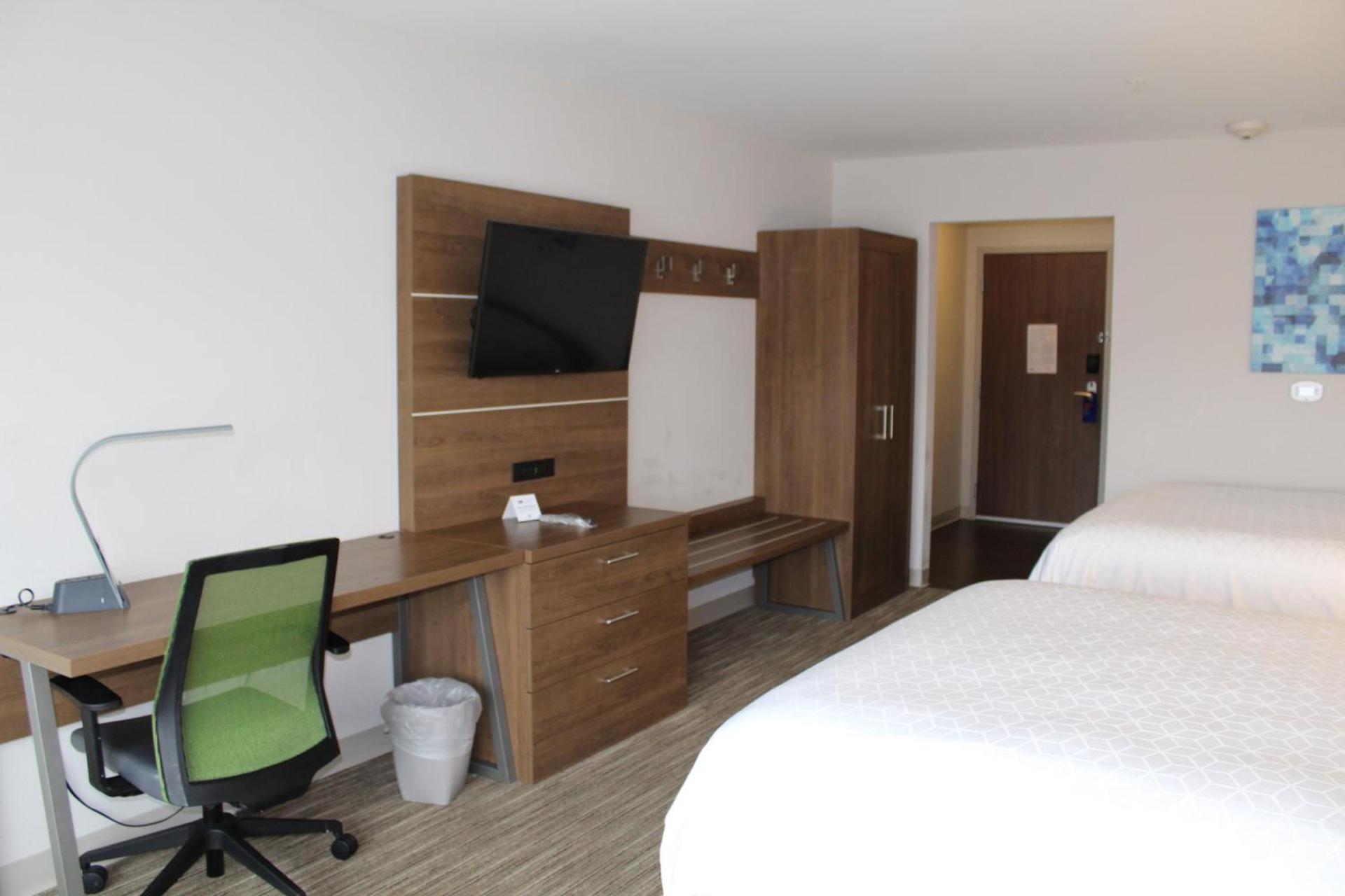 Holiday Inn Express & Suites - Gettysburg by IHG photo 24