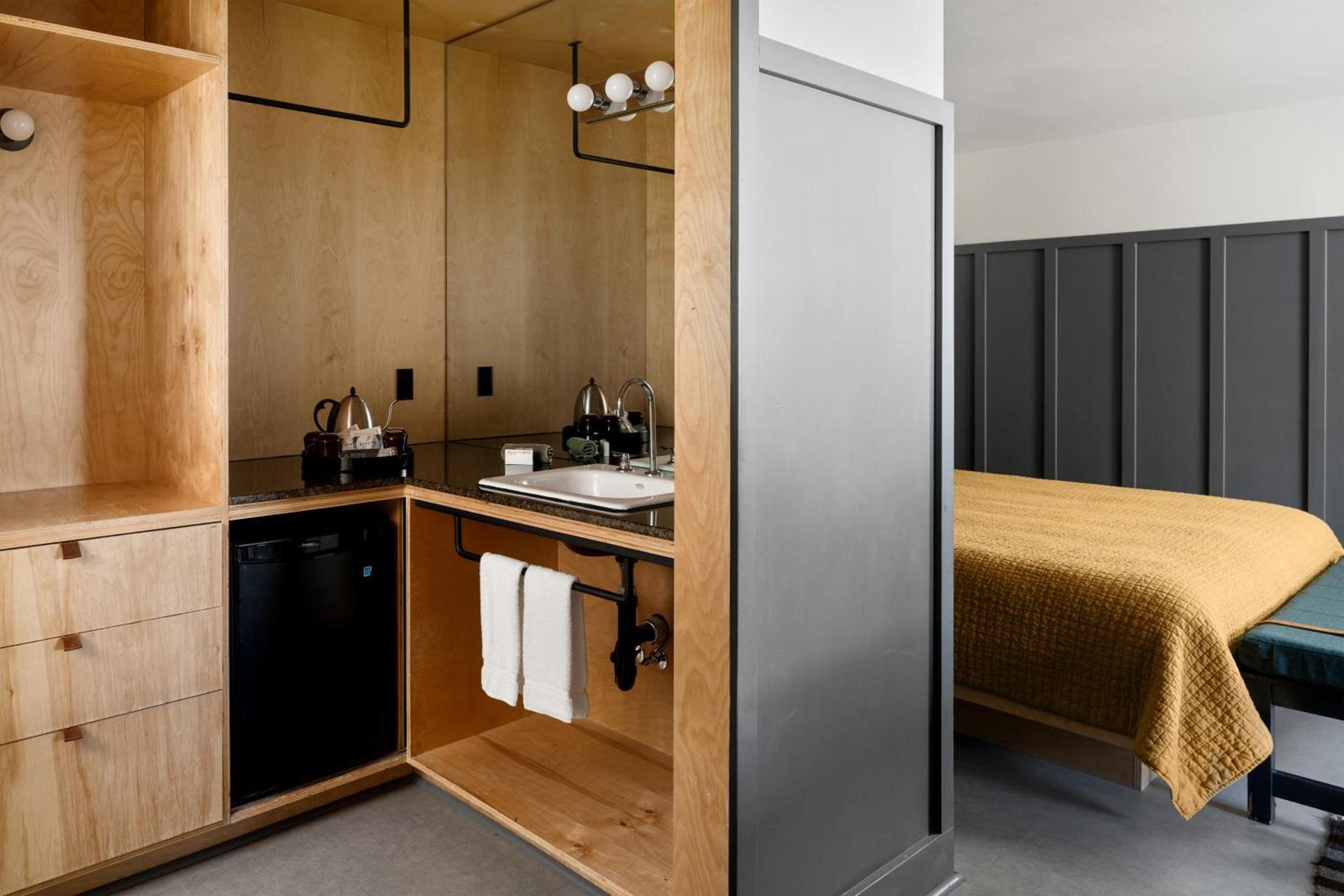 The Coachman Hotel photo 26