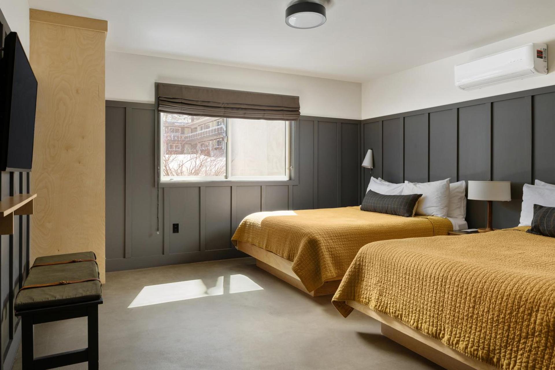 The Coachman Hotel photo 38