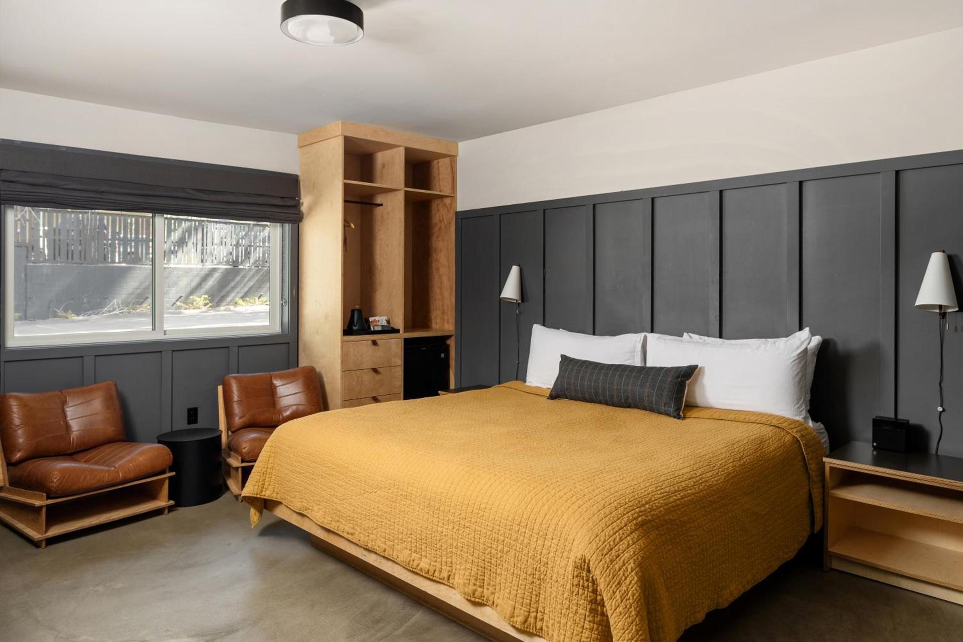 The Coachman Hotel photo 52