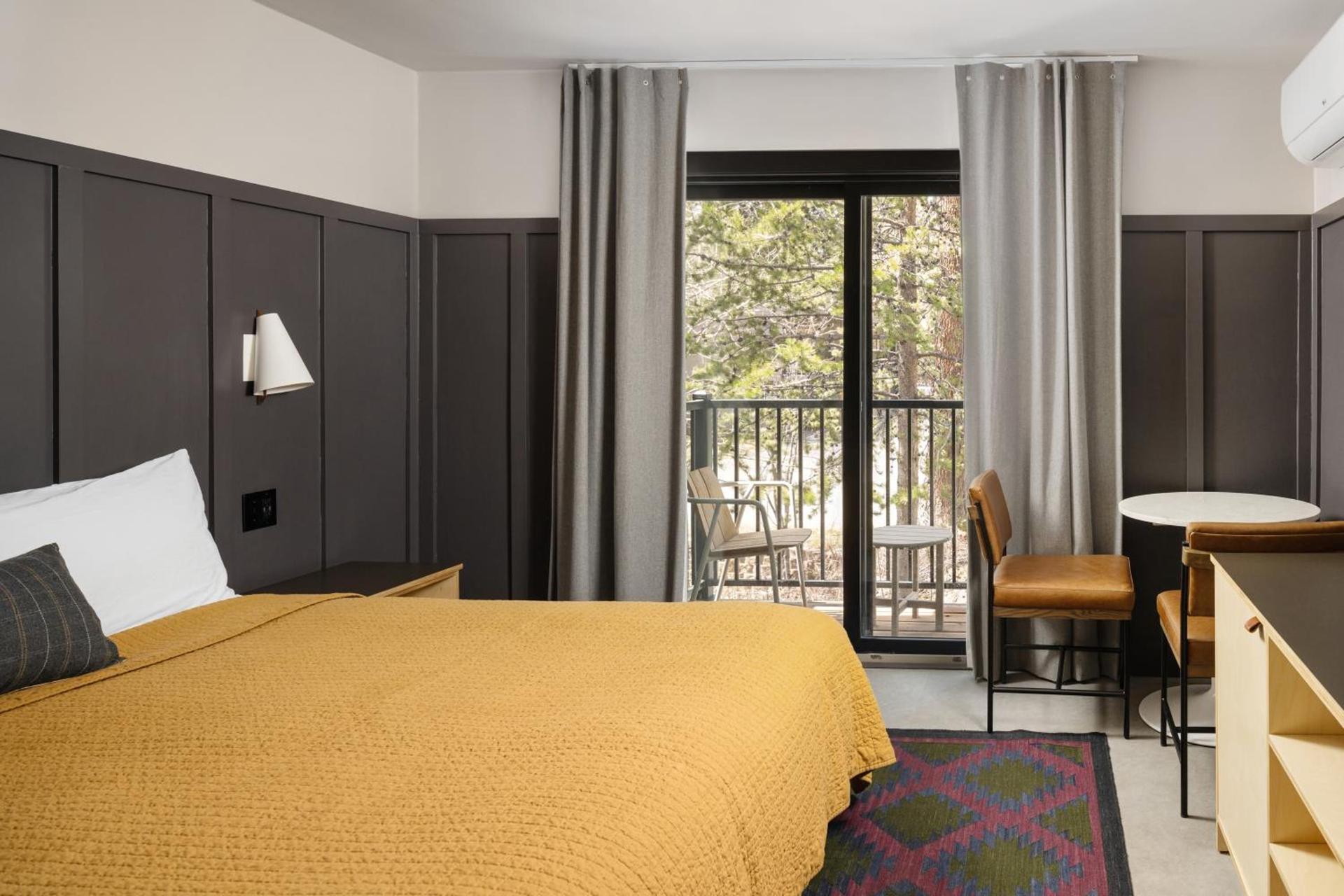 The Coachman Hotel photo 59