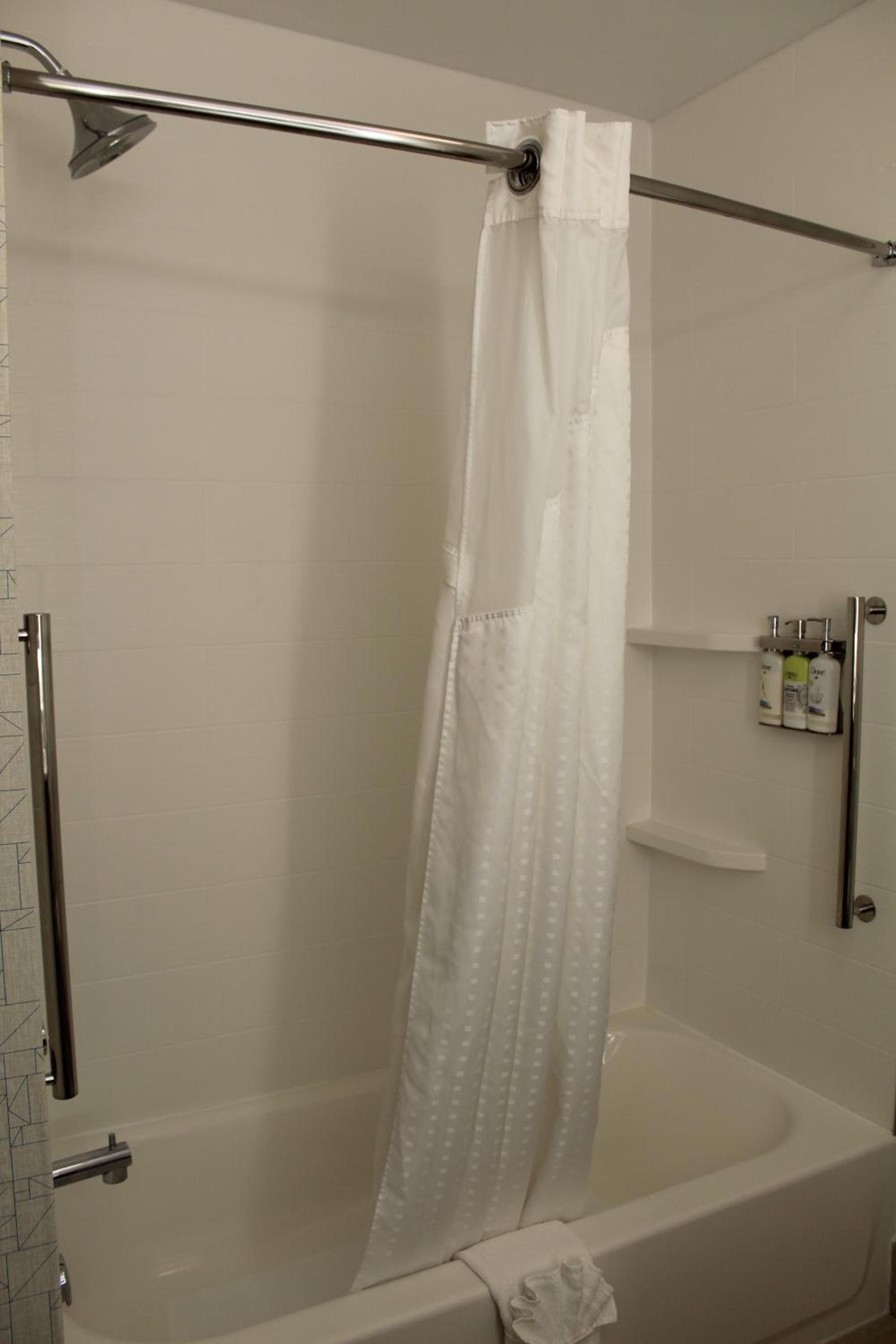 Holiday Inn Express & Suites - Gettysburg by IHG photo 28